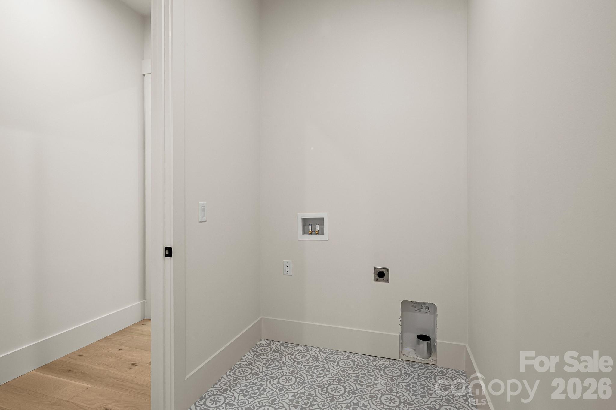 164 Reserve Way — Hendersonville