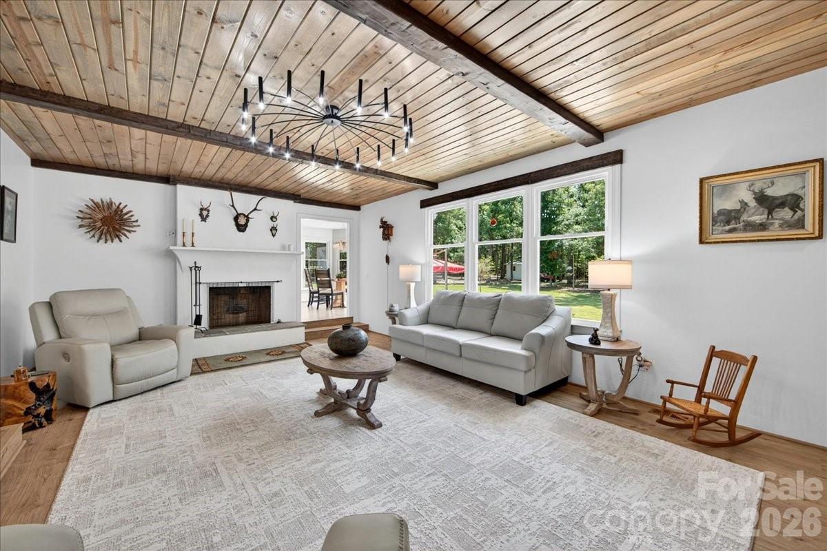 11100 Tara Oaks Drive — Mint Hill