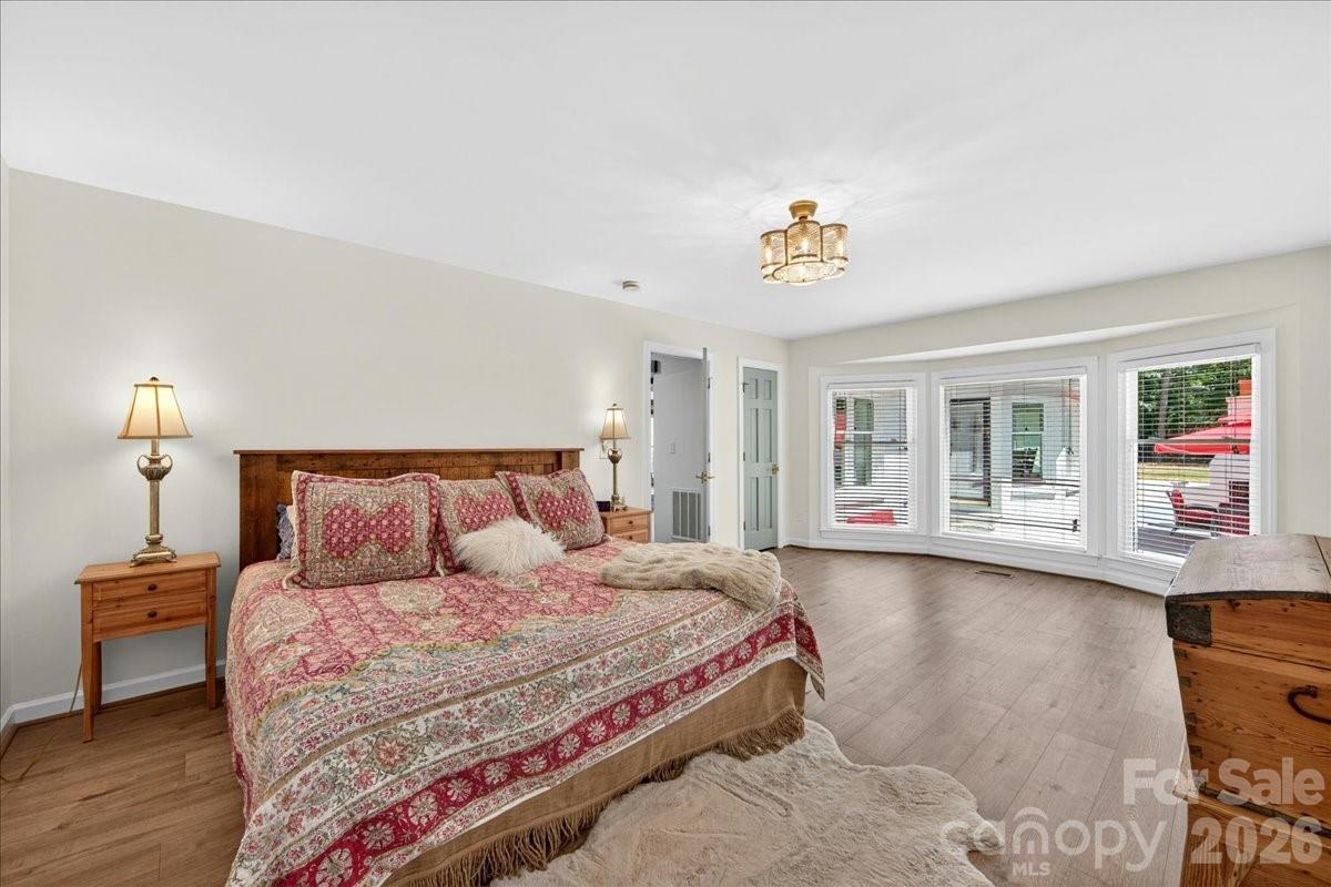 11100 Tara Oaks Drive — Mint Hill