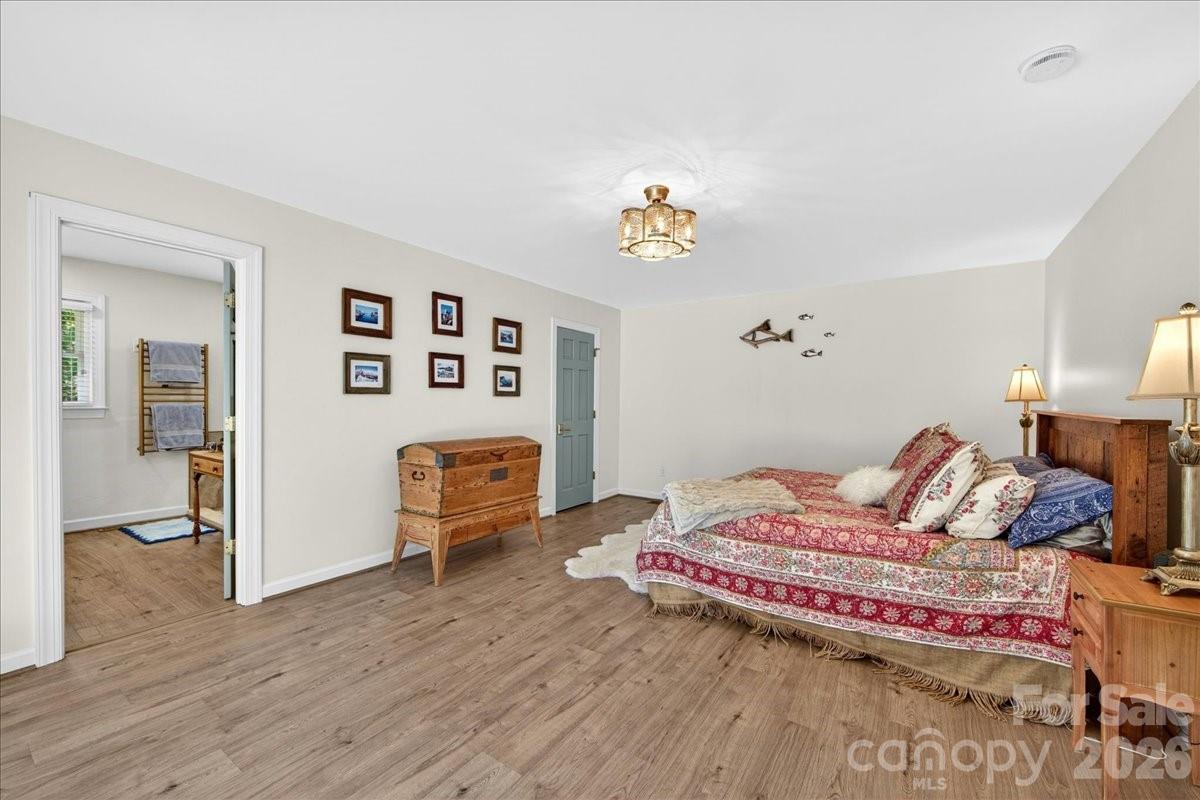 11100 Tara Oaks Drive — Mint Hill