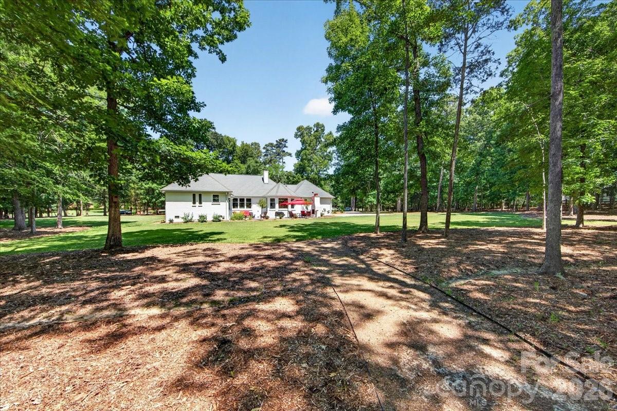 11100 Tara Oaks Drive — Mint Hill