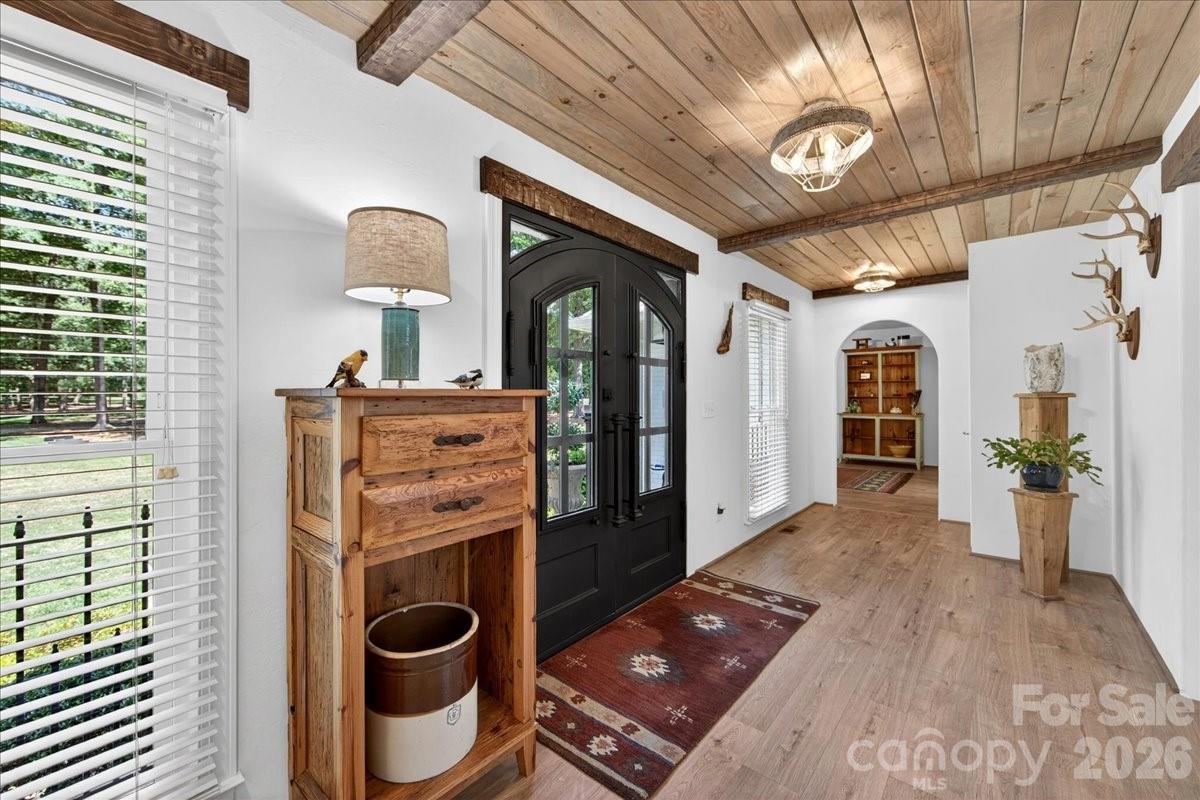 11100 Tara Oaks Drive — Mint Hill