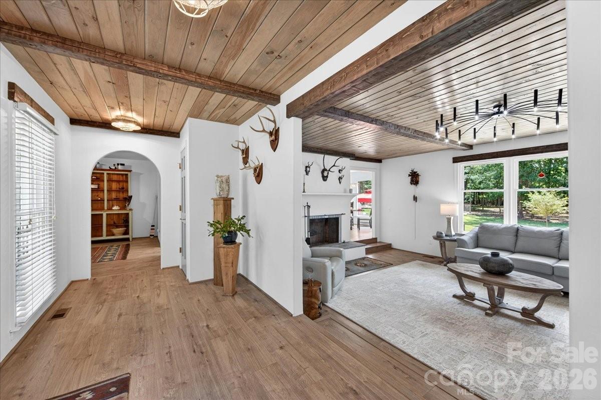 11100 Tara Oaks Drive — Mint Hill