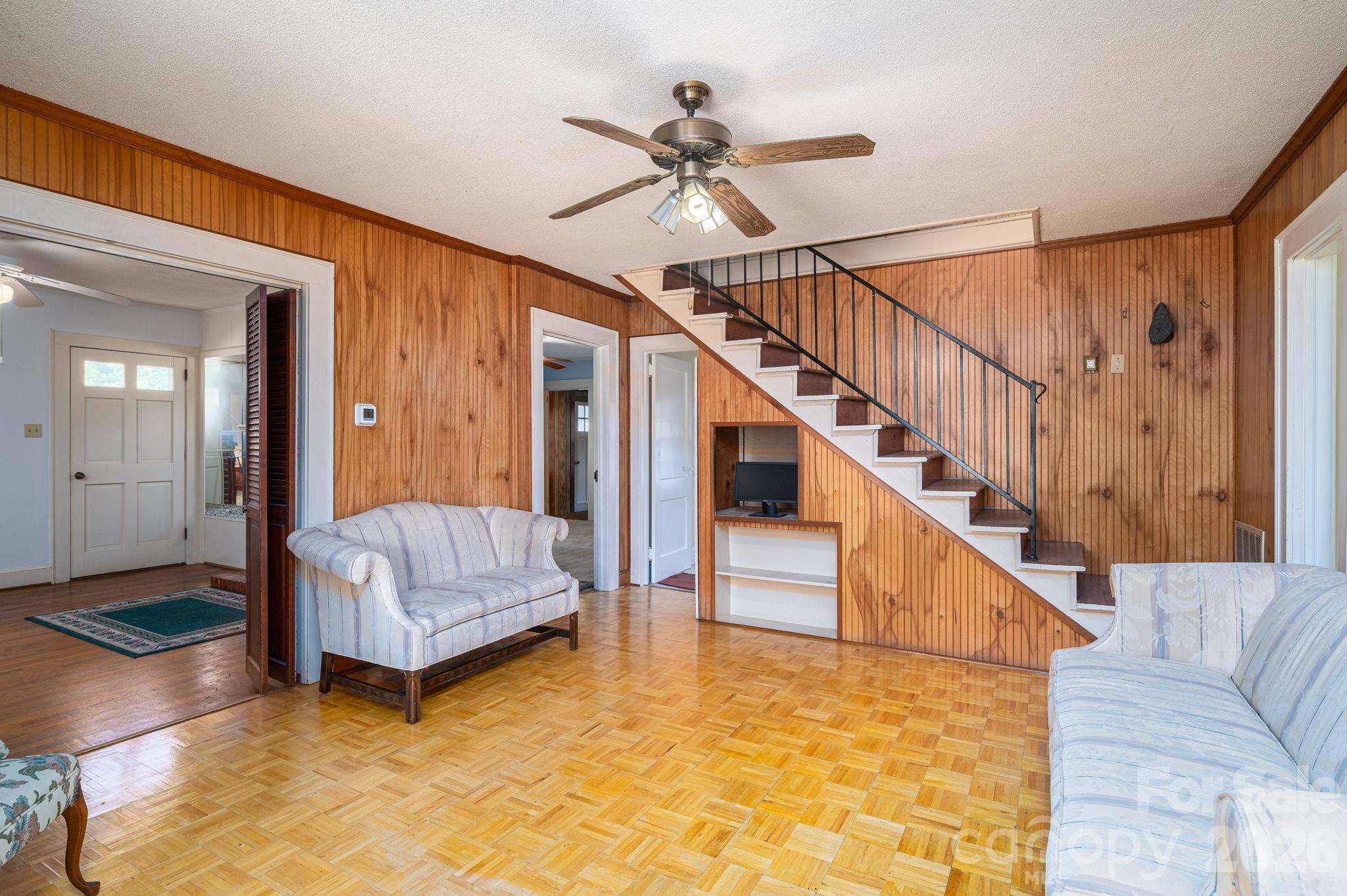 173 Salem Church Road — Lincolnton