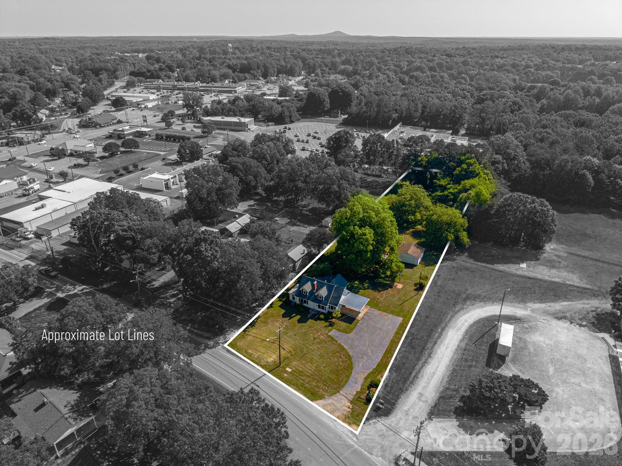 173 Salem Church Road — Lincolnton