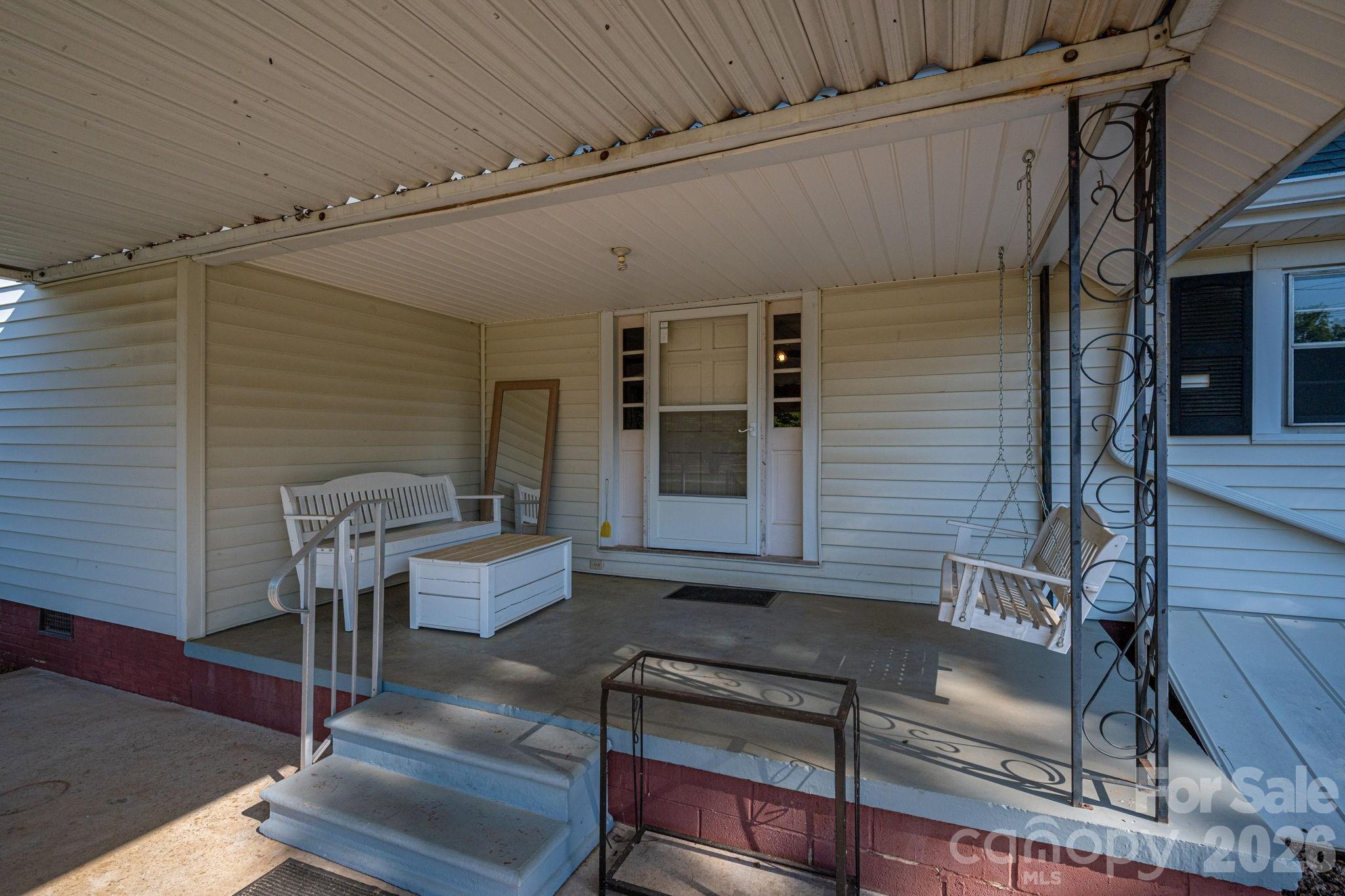 173 Salem Church Road — Lincolnton