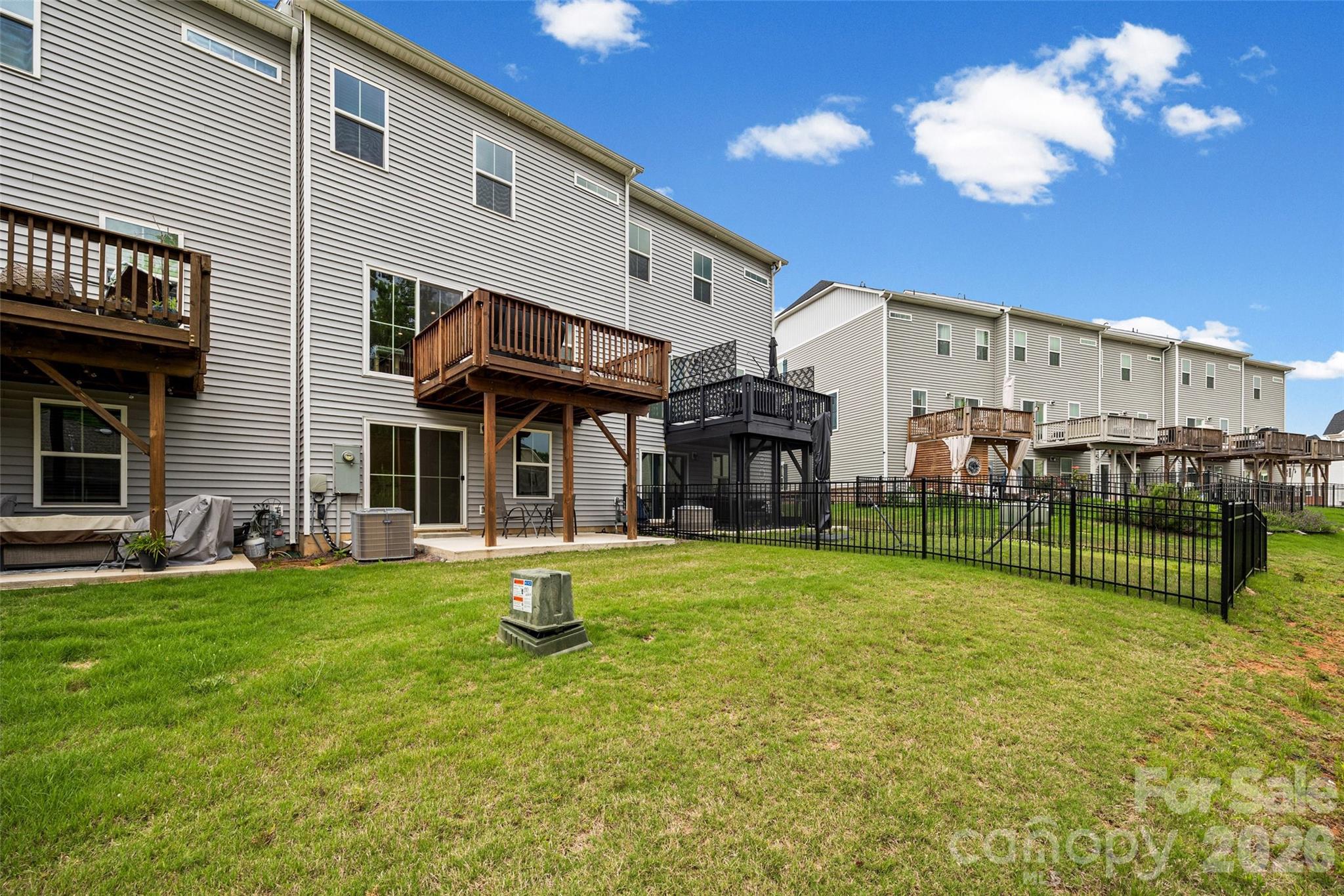 2605 Grantham Place Drive — Fort Mill