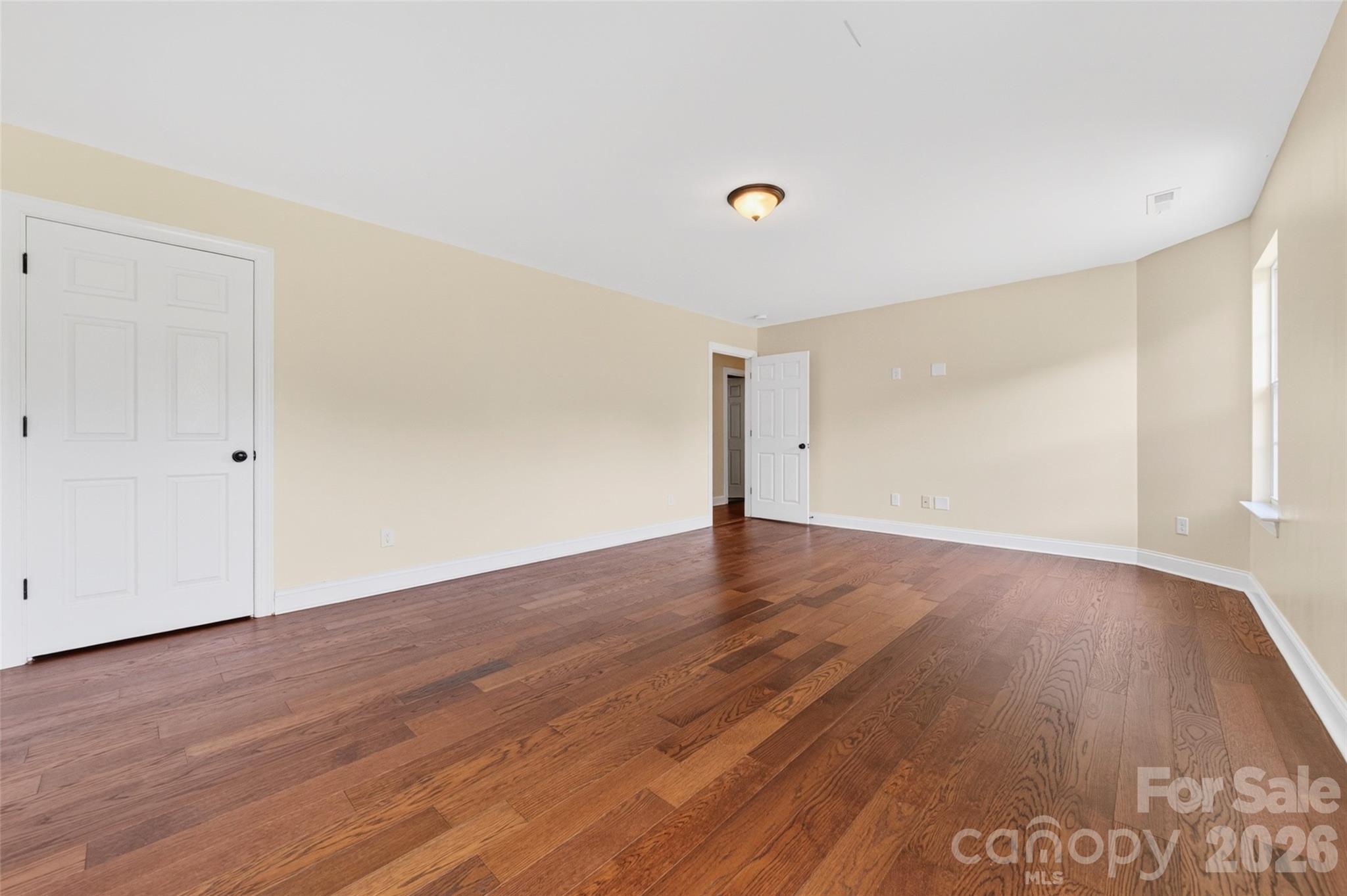 1008 Spring Rose Lane — Matthews