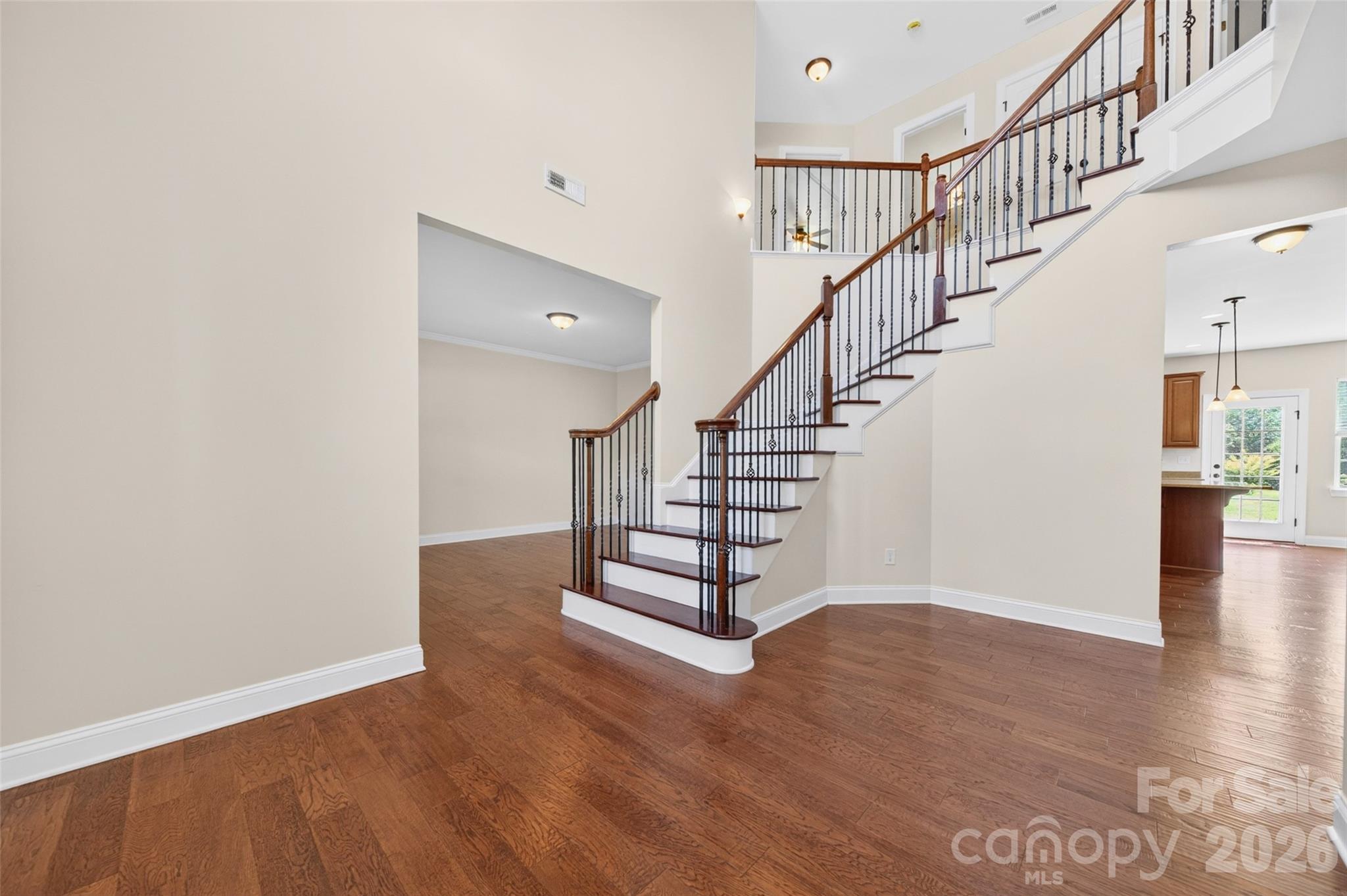 1008 Spring Rose Lane — Matthews