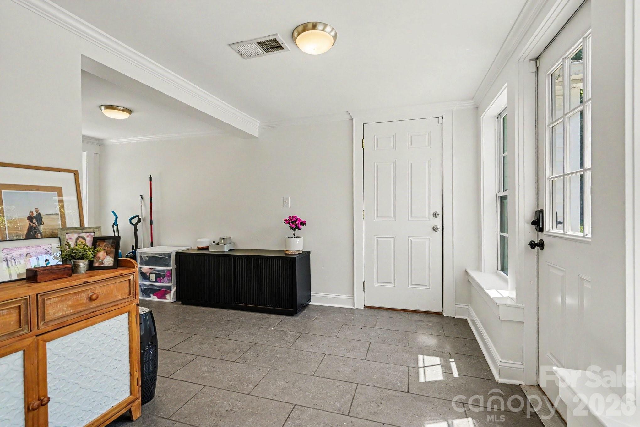707 Spring Street SW — Concord