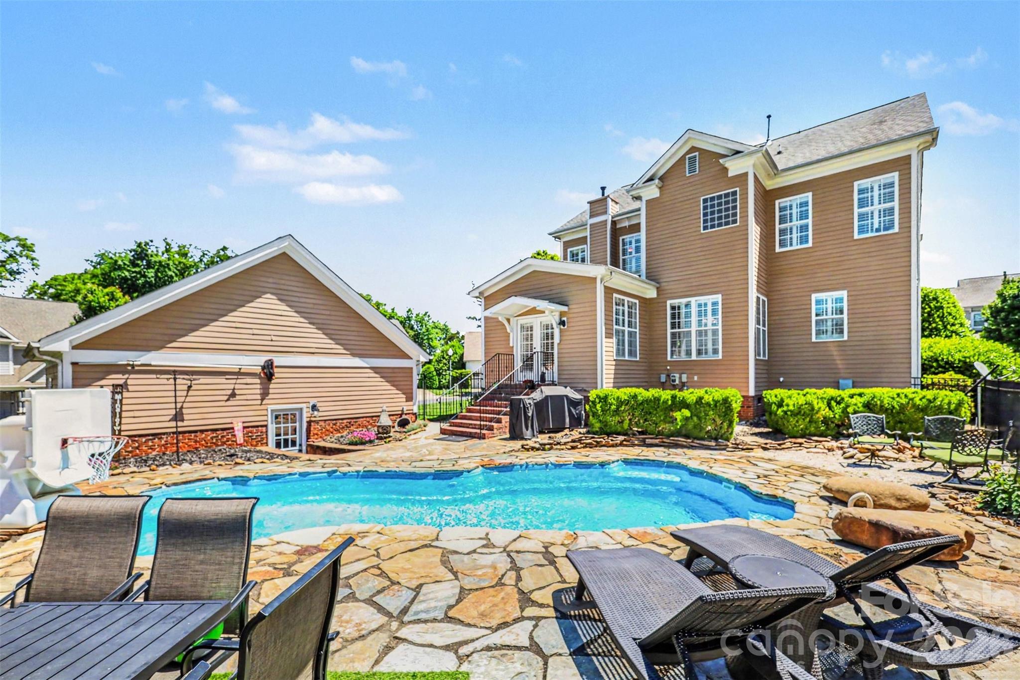 515 Academy Street — McAdenville