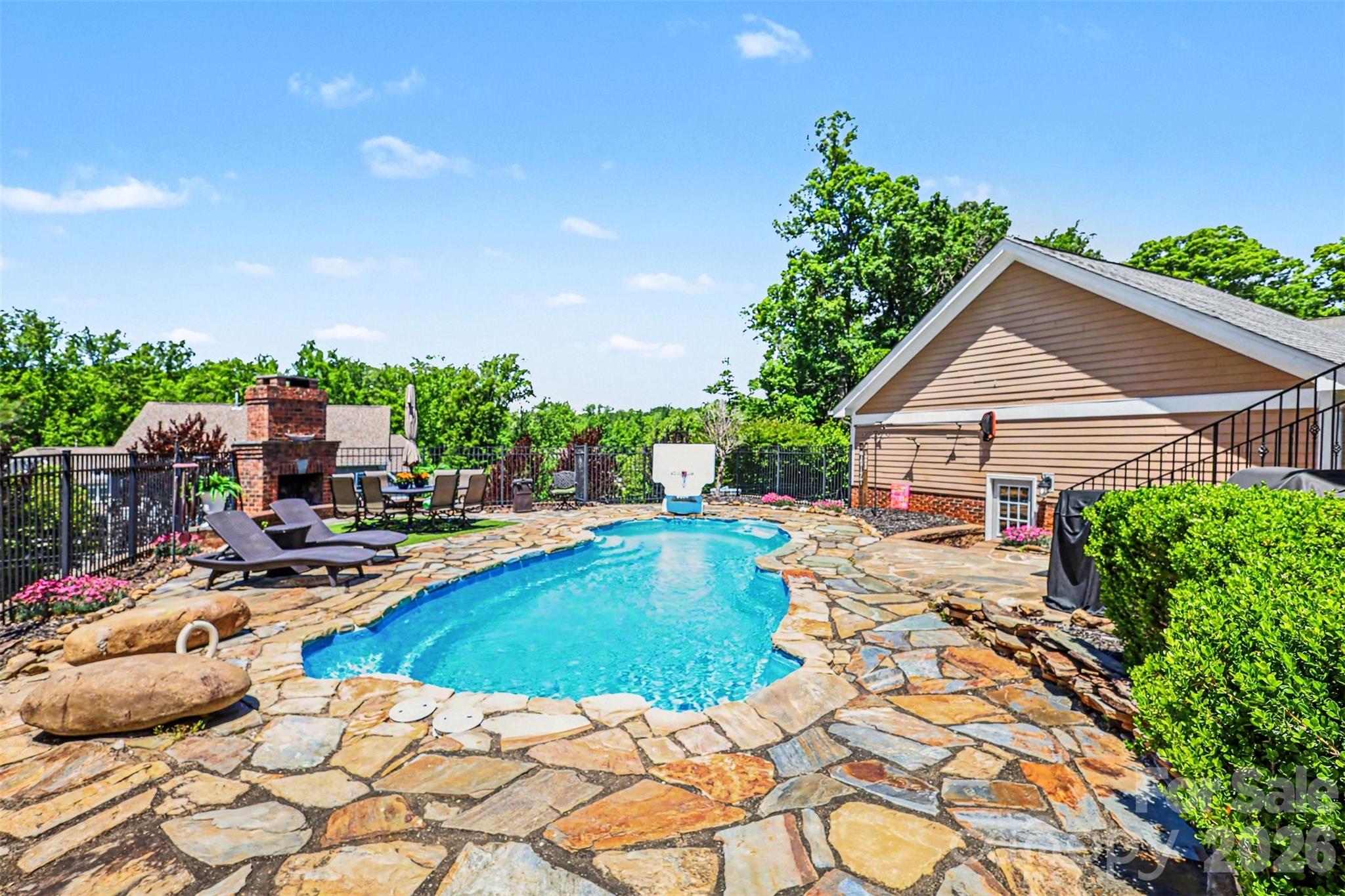 515 Academy Street — McAdenville