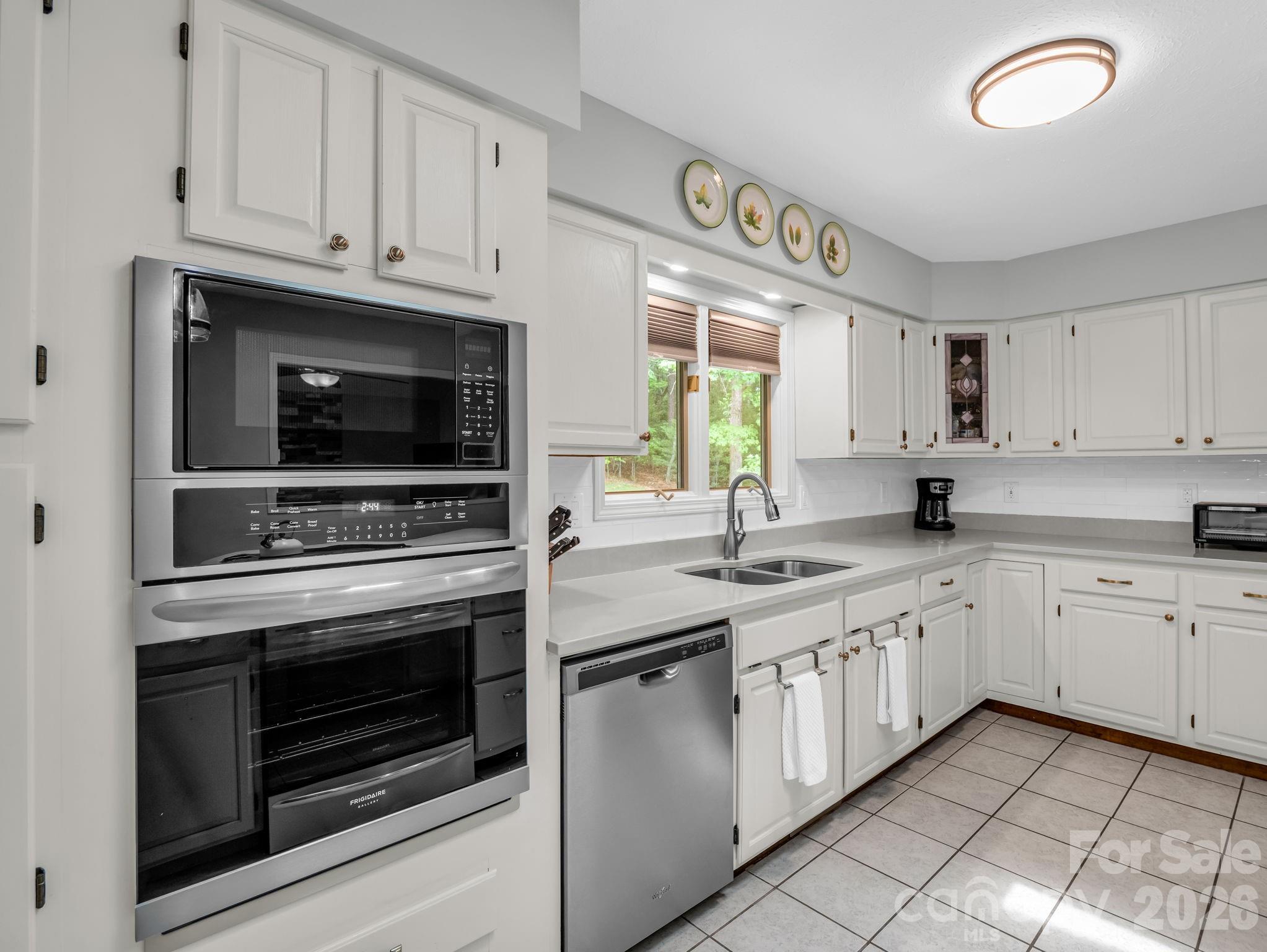 656 Cashiers Valley Road — Brevard