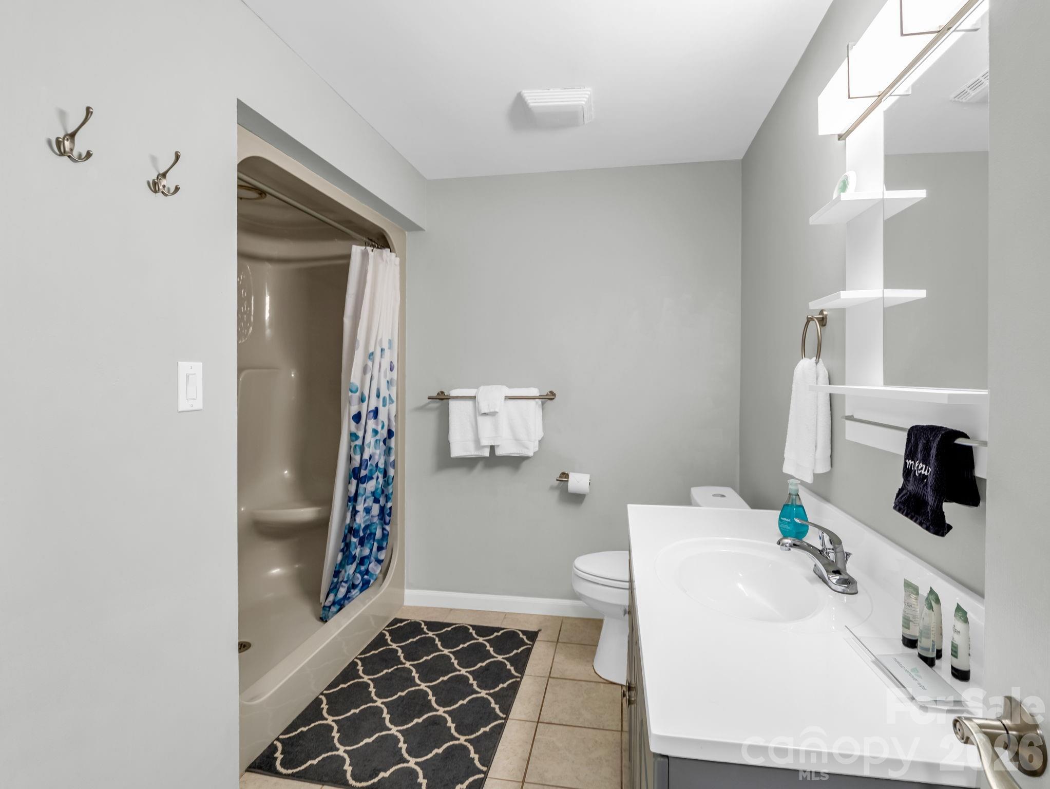 656 Cashiers Valley Road — Brevard
