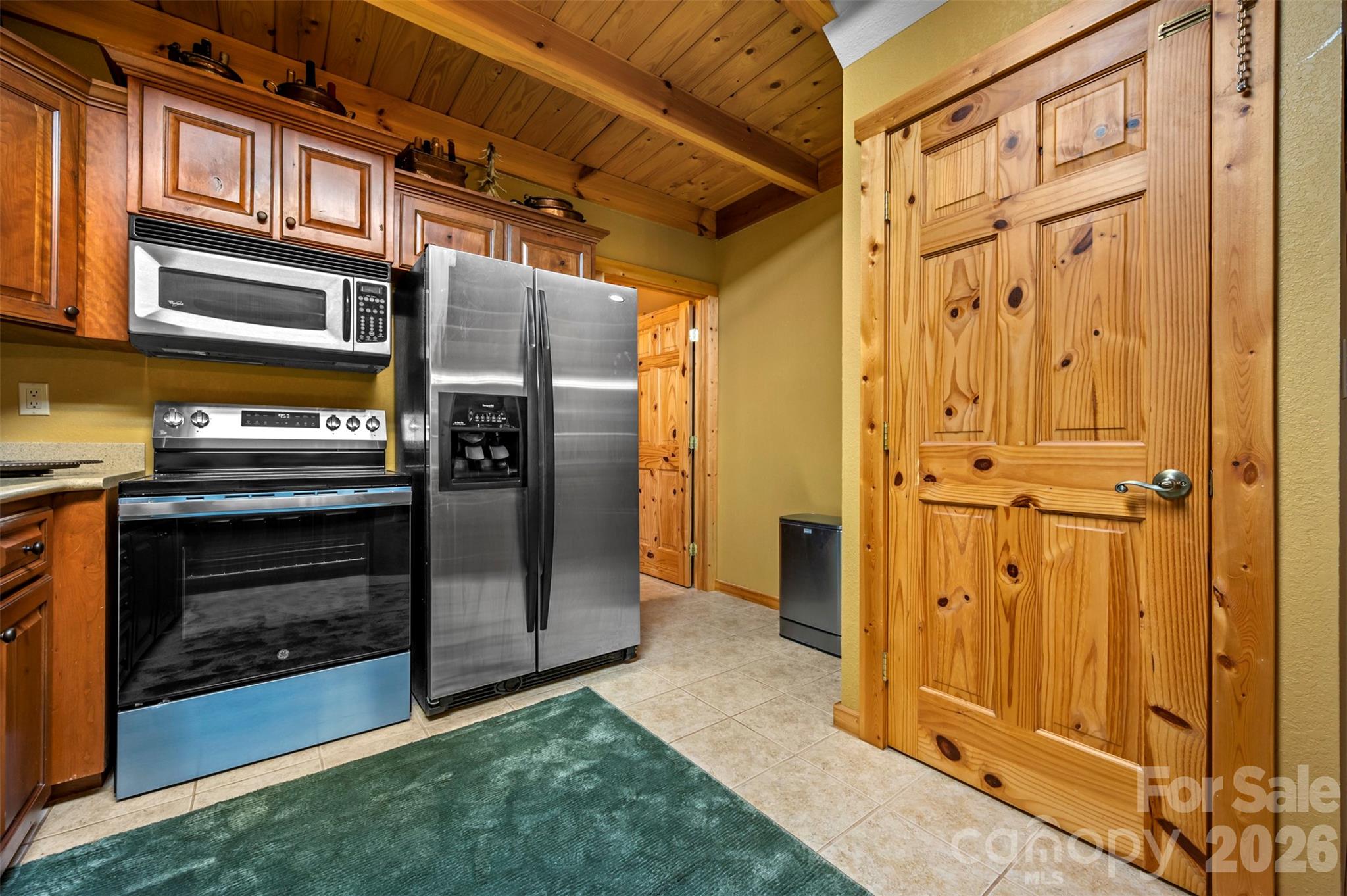 512 Indian Forest Drive — Bostic