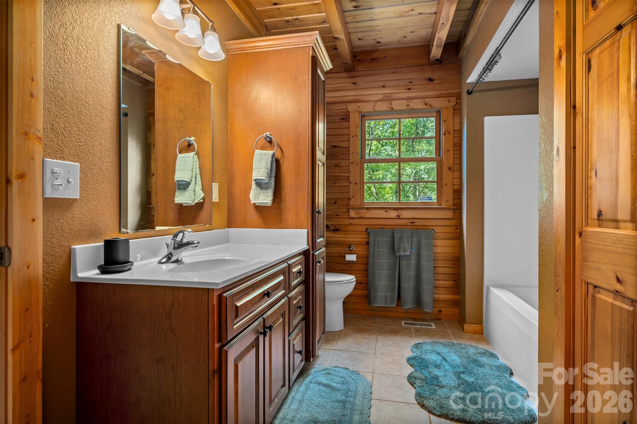 512 Indian Forest Drive — Bostic