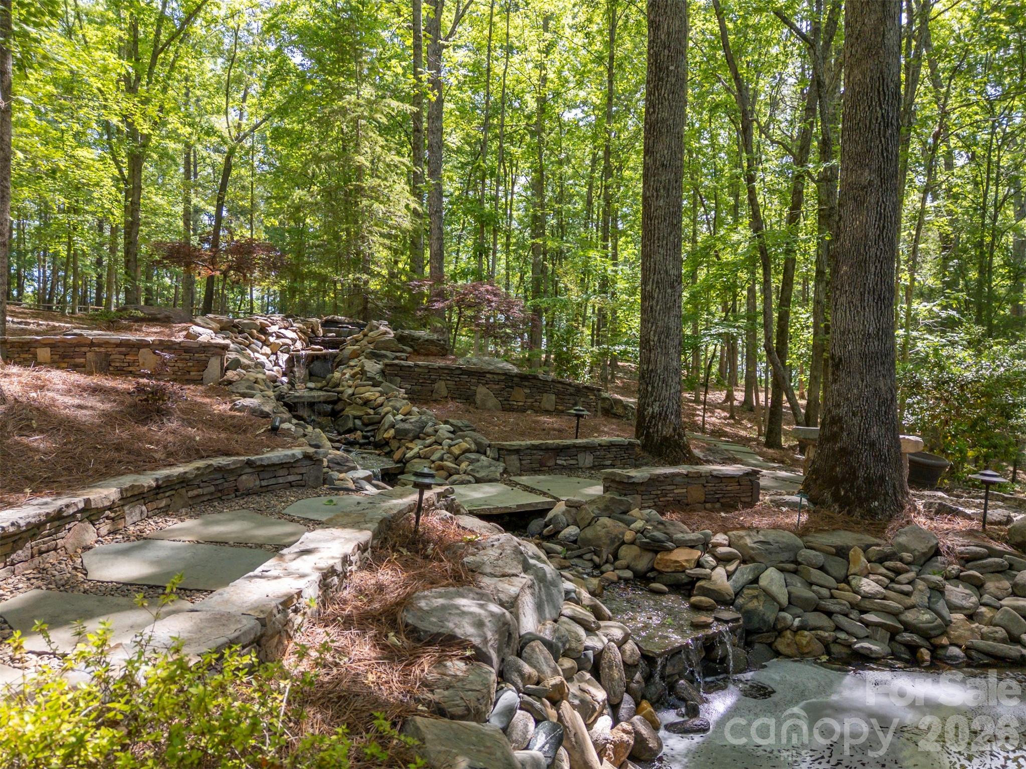 512 Indian Forest Drive — Bostic
