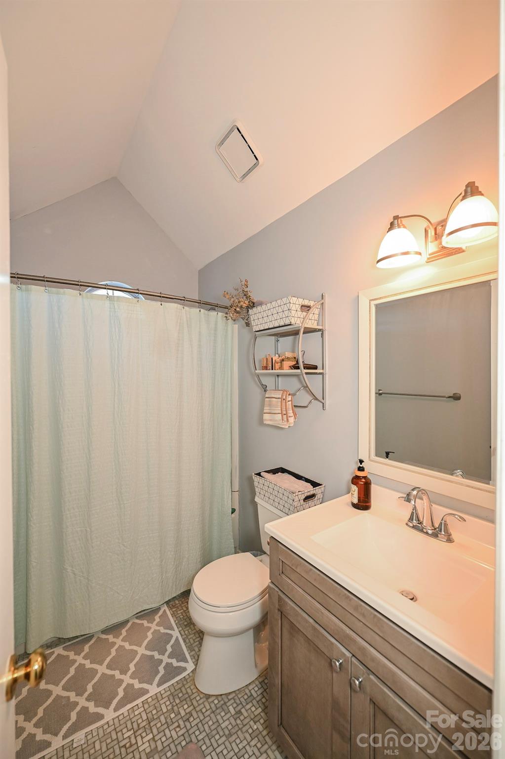9101 Castlebay Drive — Charlotte