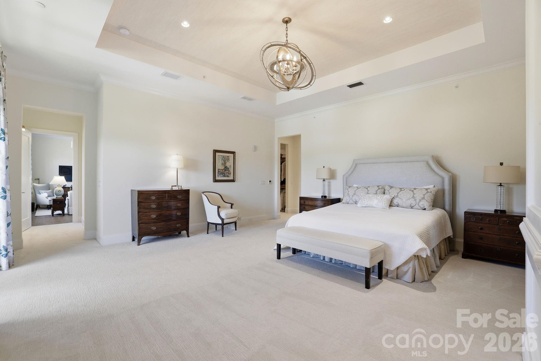 130 Cherokee Road #503 — Charlotte