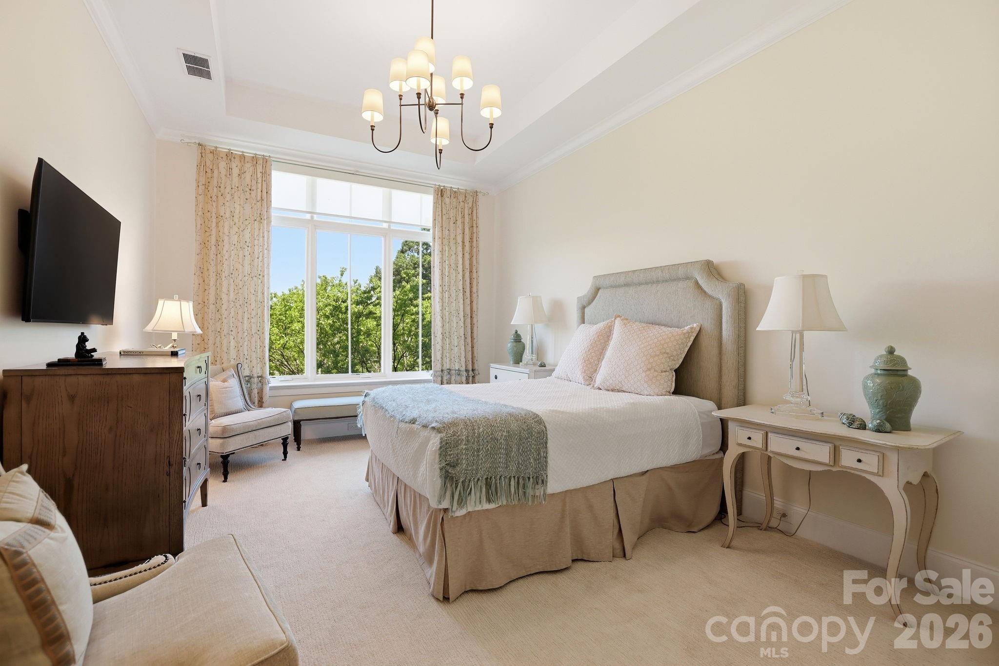 130 Cherokee Road #503 — Charlotte