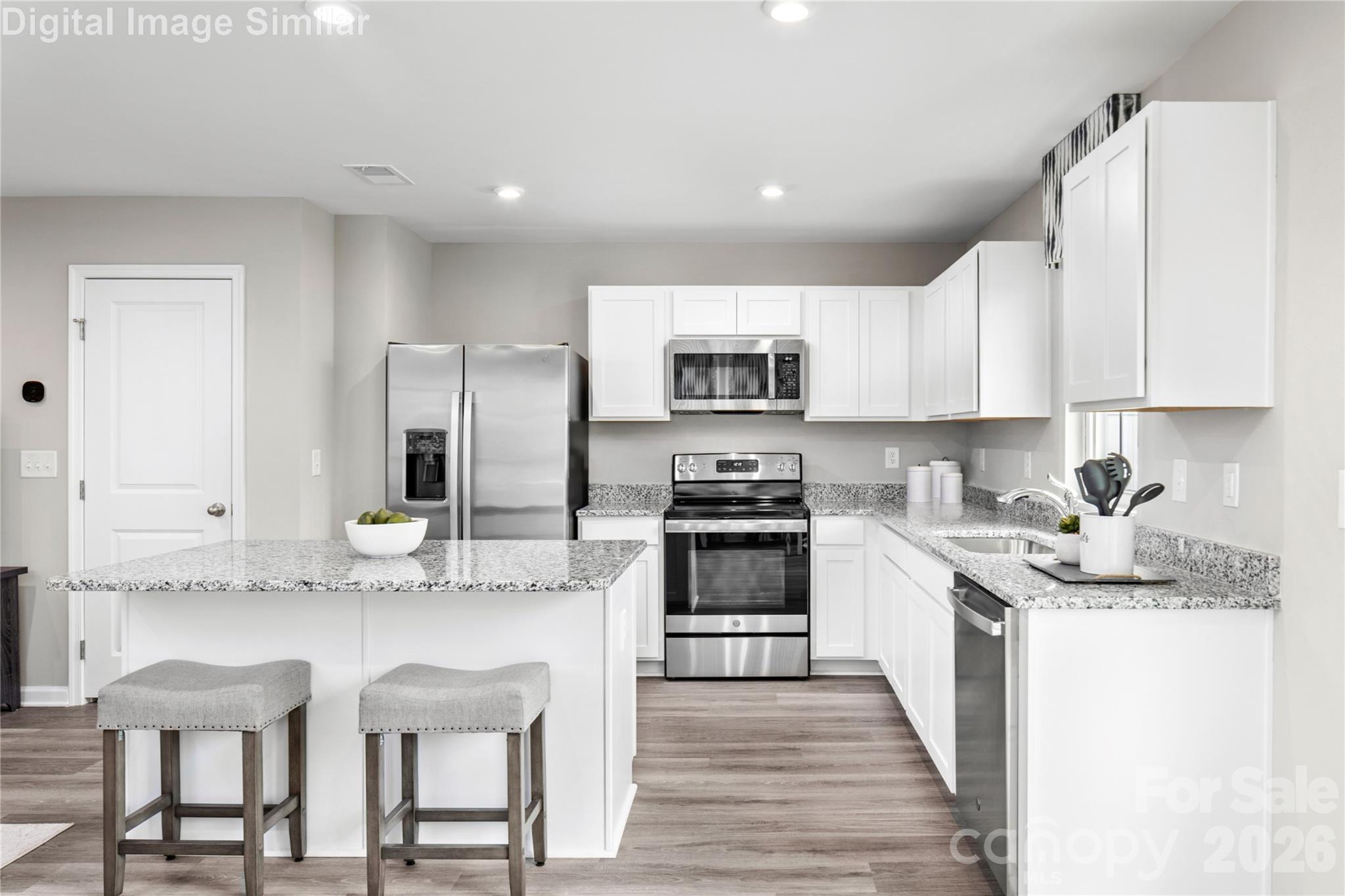 3907-1 15th Street Drive NE — Hickory