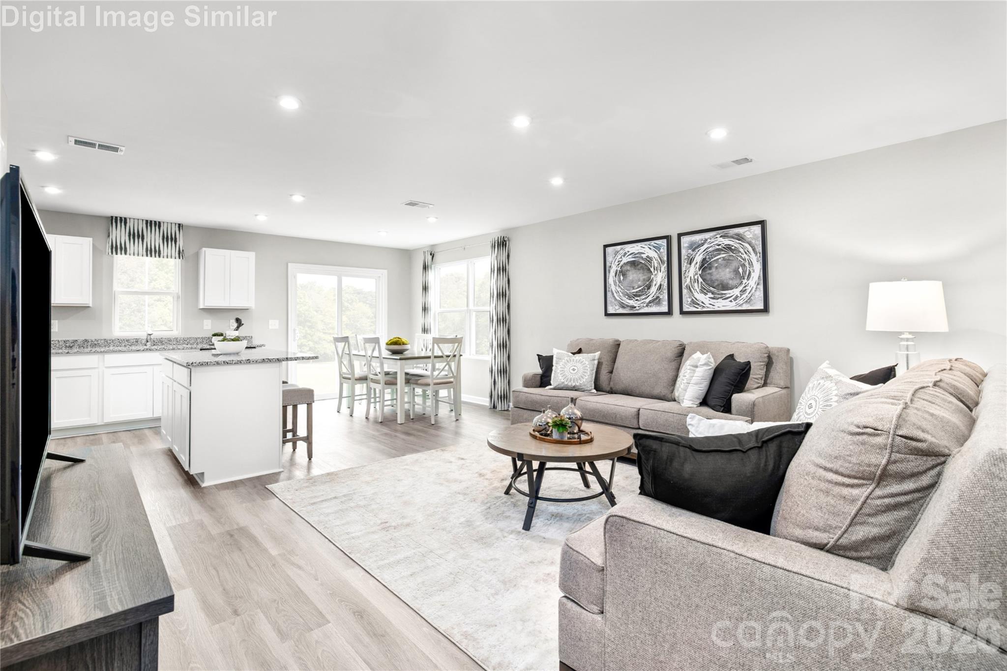 3907-1 15th Street Drive NE — Hickory