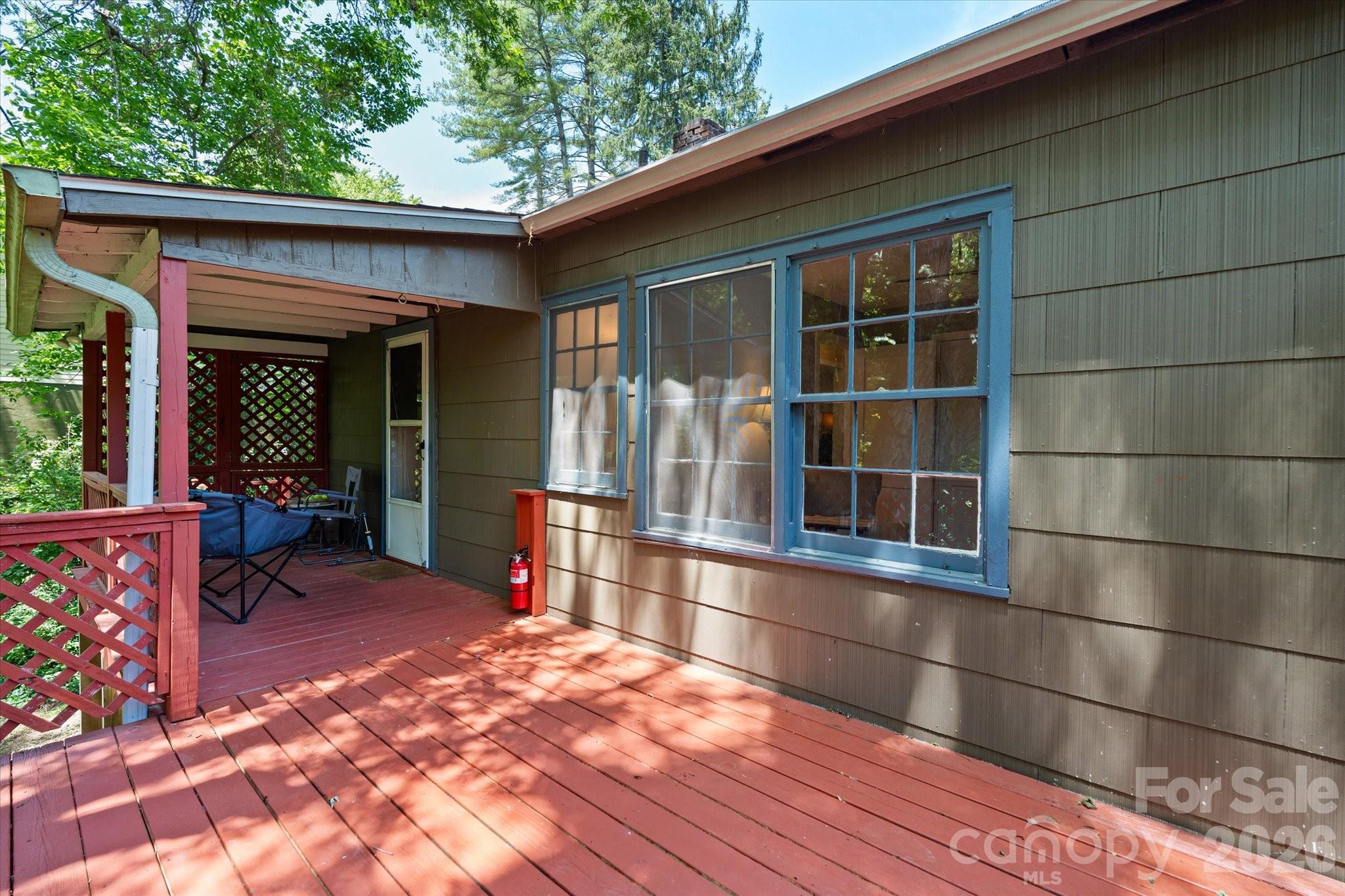 224 Aurora Drive — Asheville