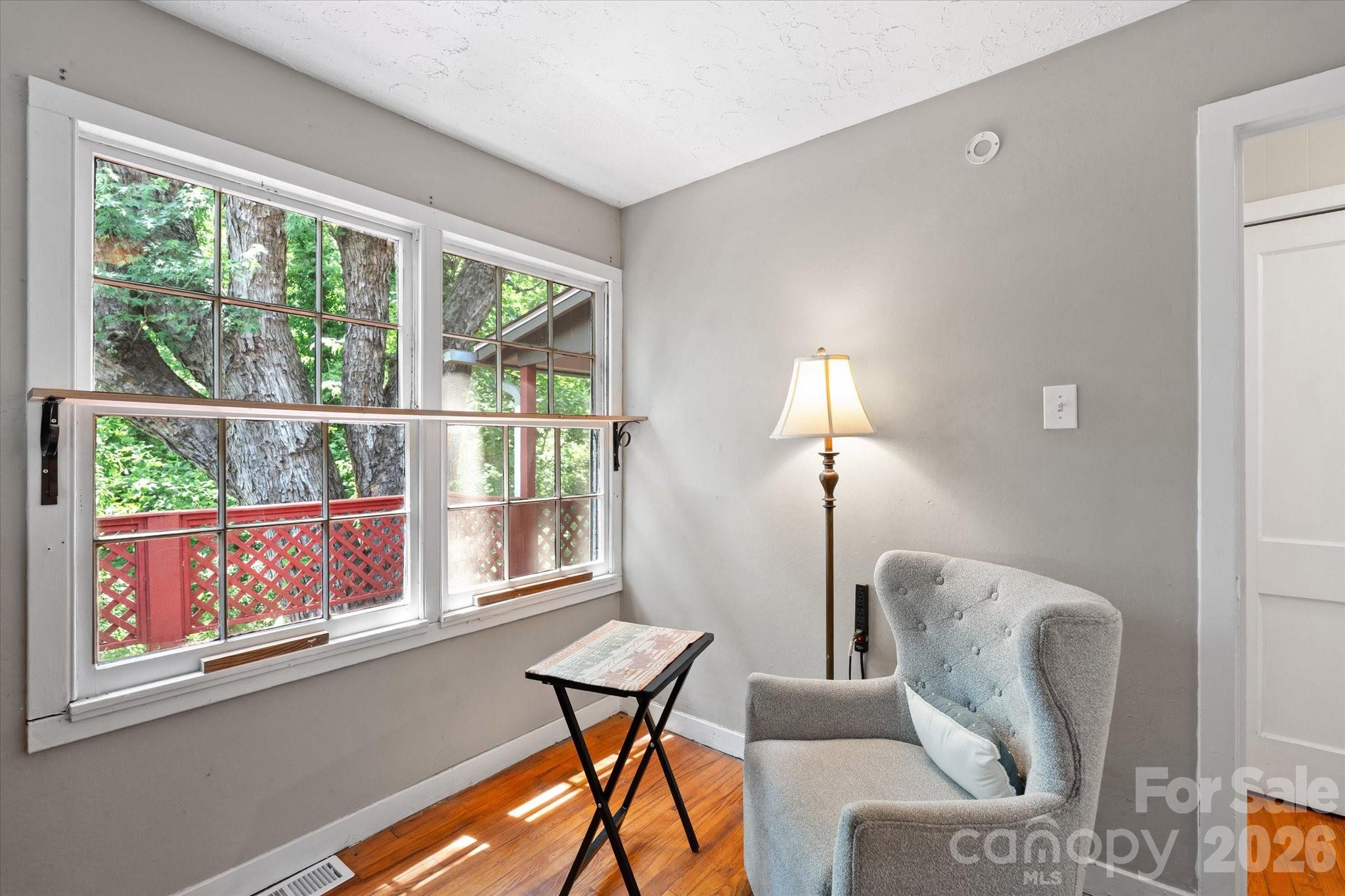 224 Aurora Drive — Asheville