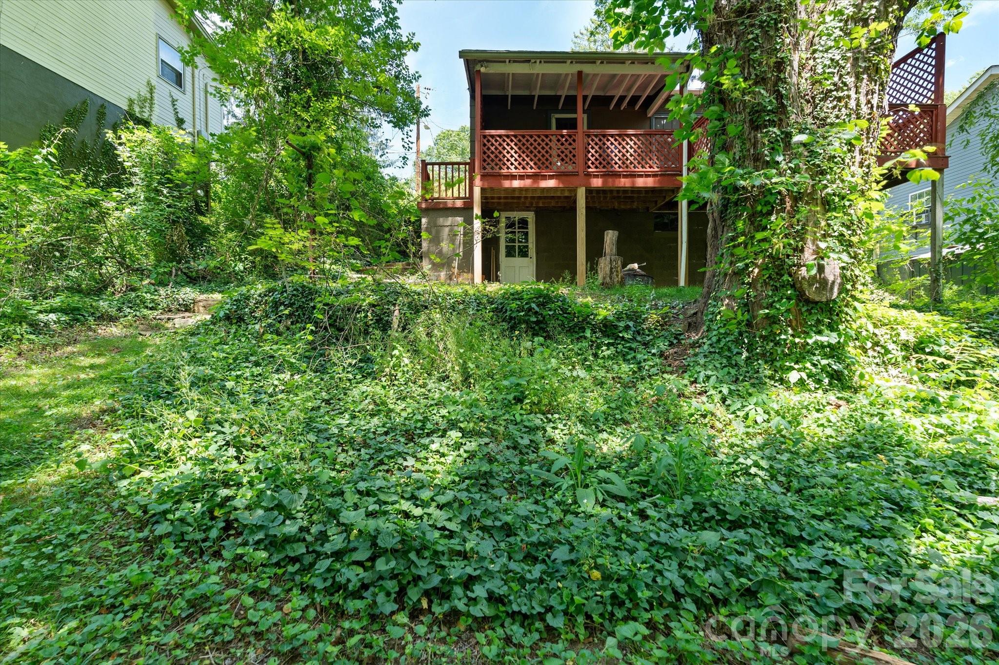 224 Aurora Drive — Asheville