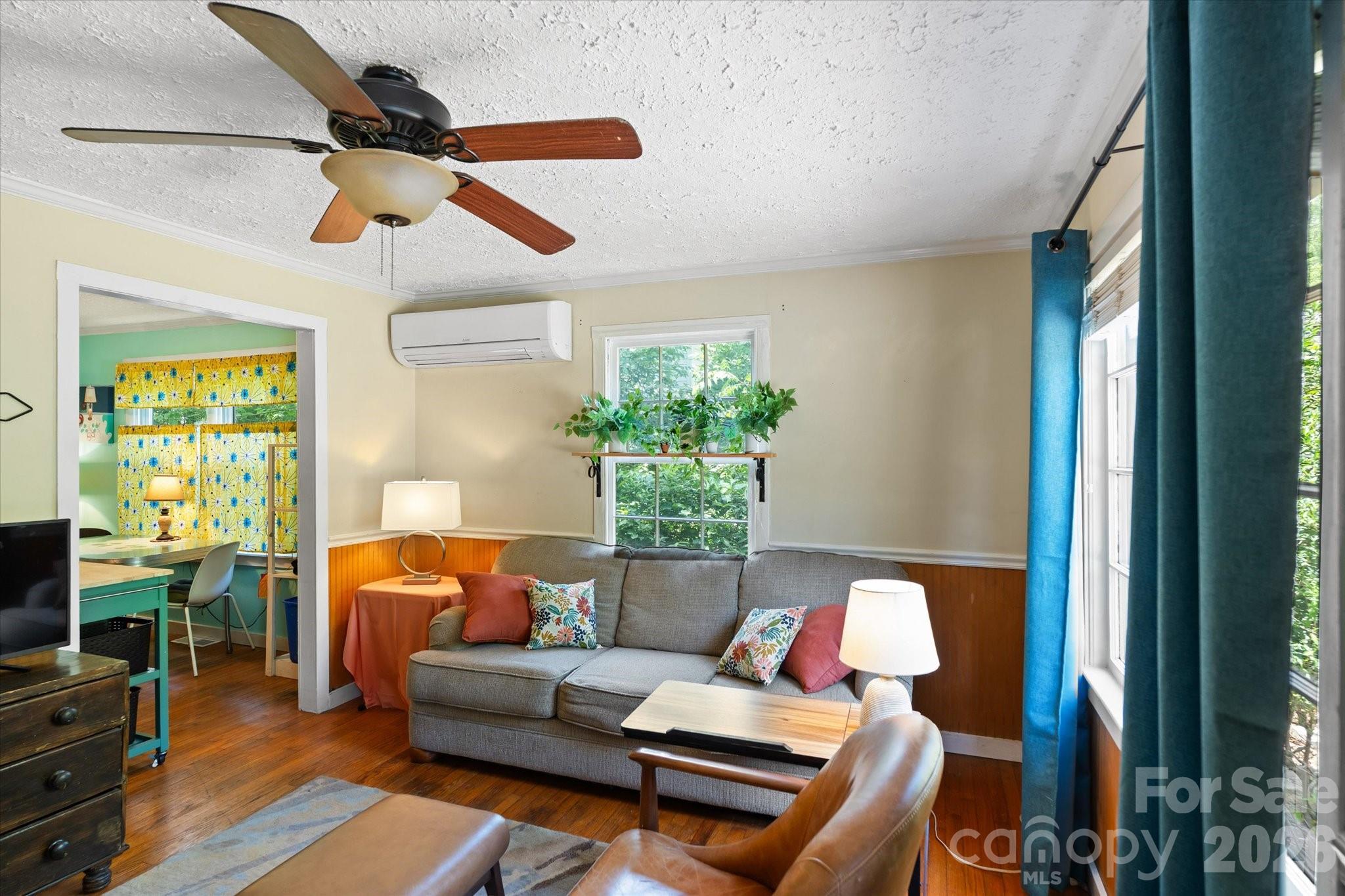 224 Aurora Drive — Asheville