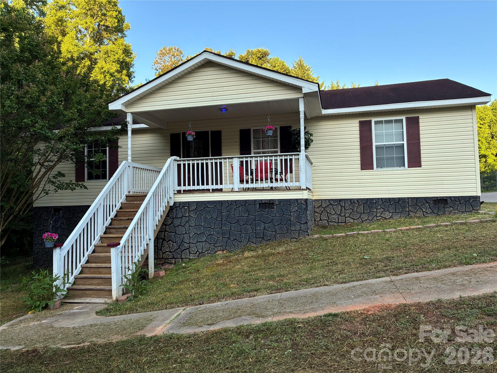 1721 Fallston Road — Shelby