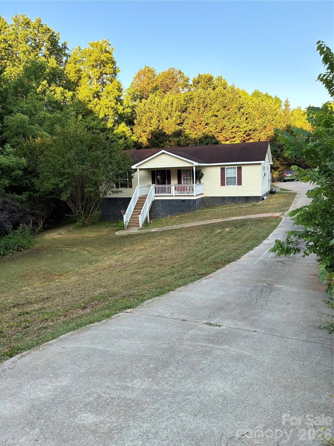1721 Fallston Road — Shelby