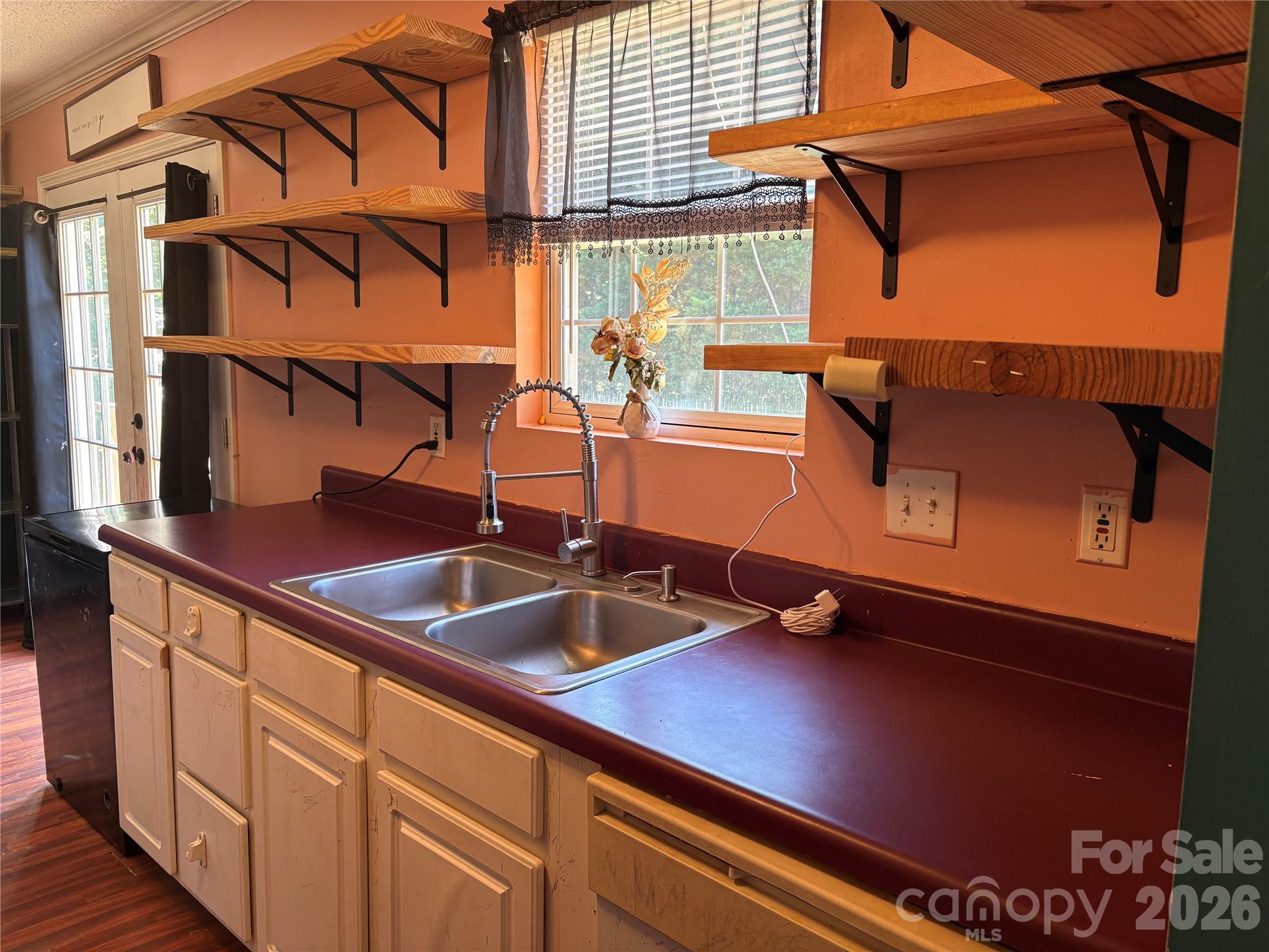1721 Fallston Road — Shelby
