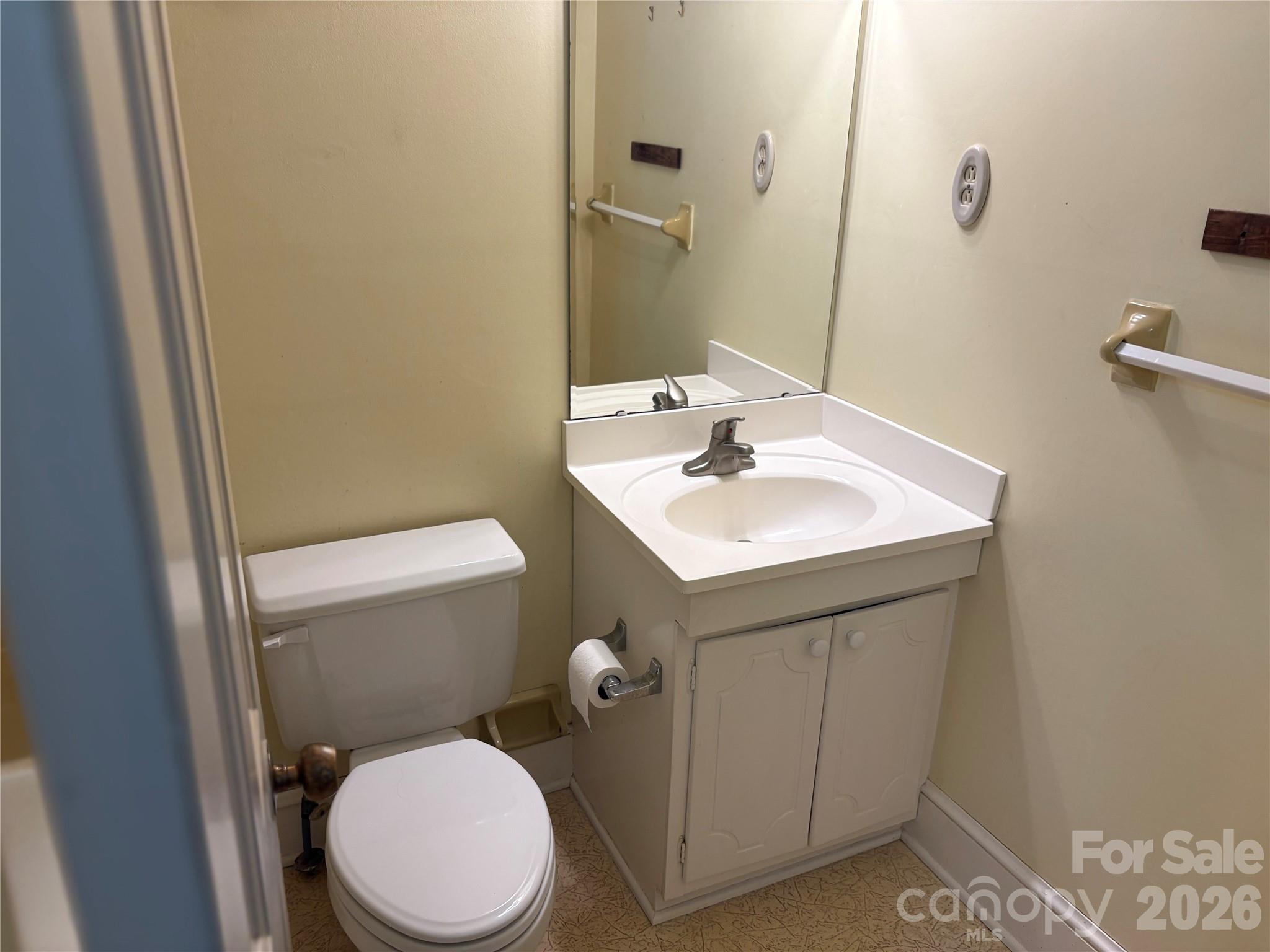 5500 Saddlewood Lane — Mint Hill