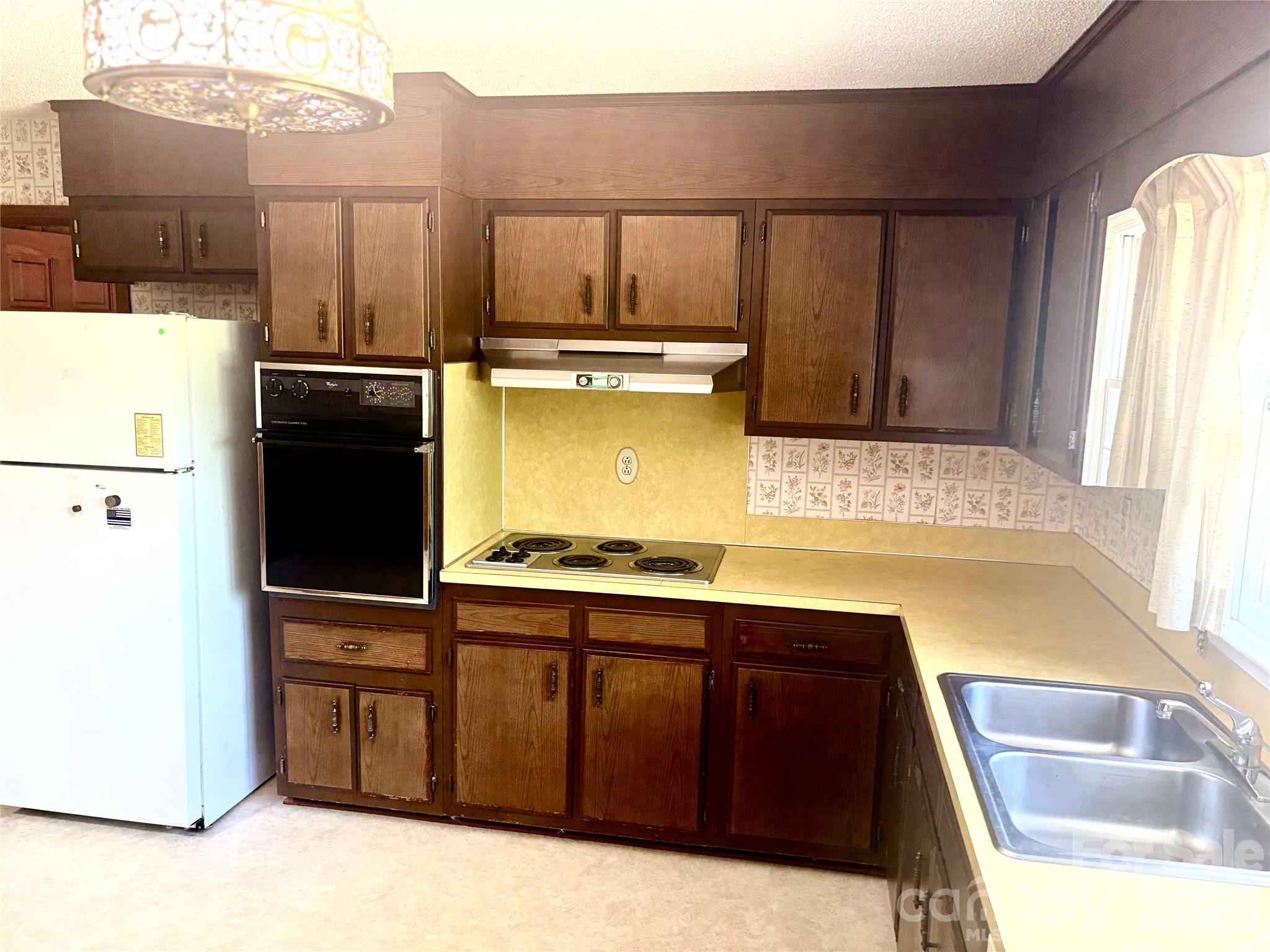 5500 Saddlewood Lane — Mint Hill
