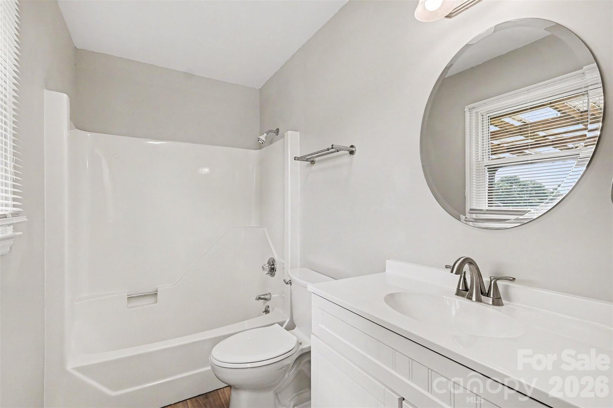 16924 Knoxwood Drive — Huntersville