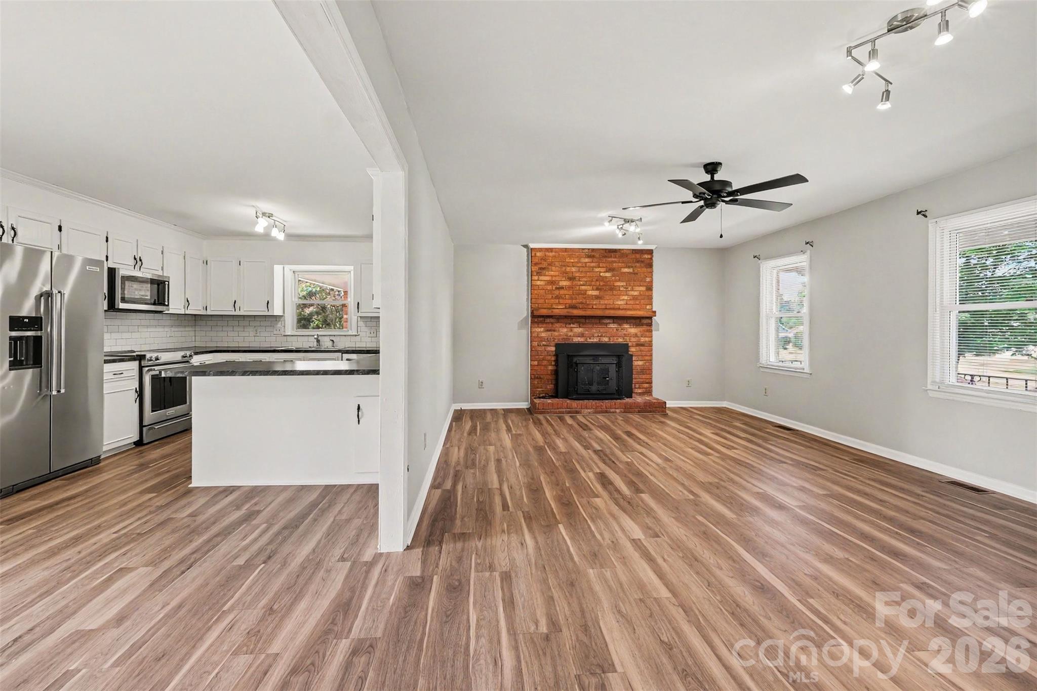 16924 Knoxwood Drive — Huntersville