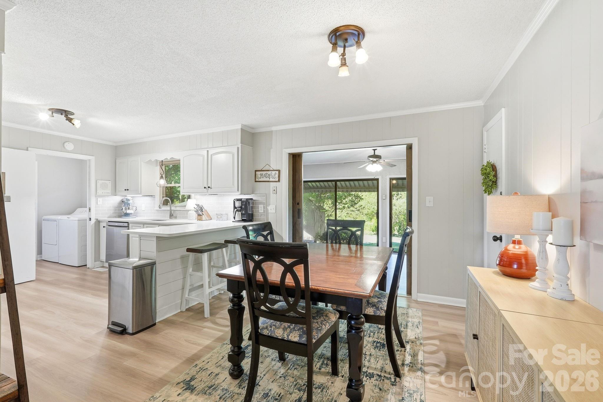 1556 Nottingham Drive — Newton