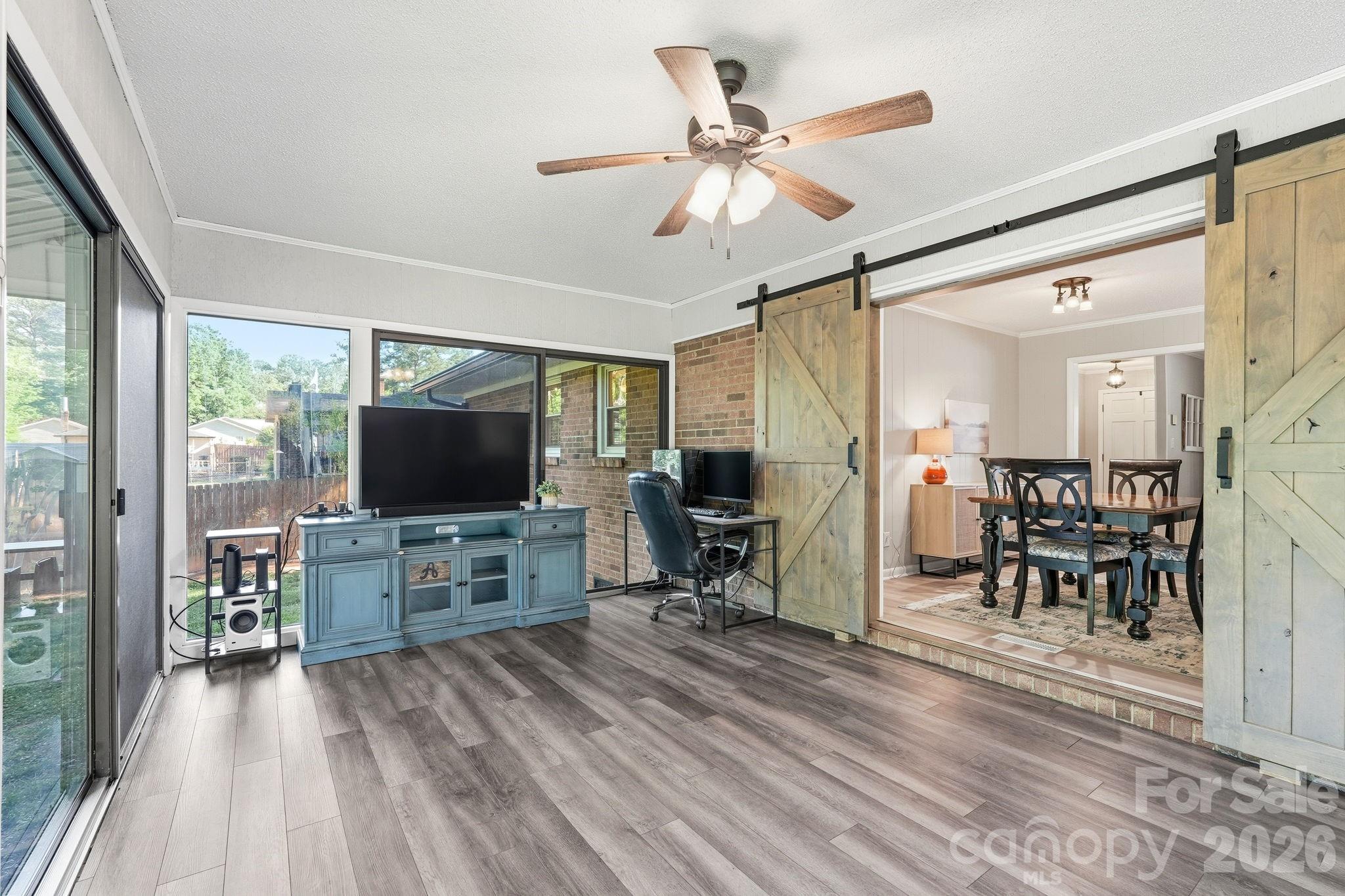 1556 Nottingham Drive — Newton