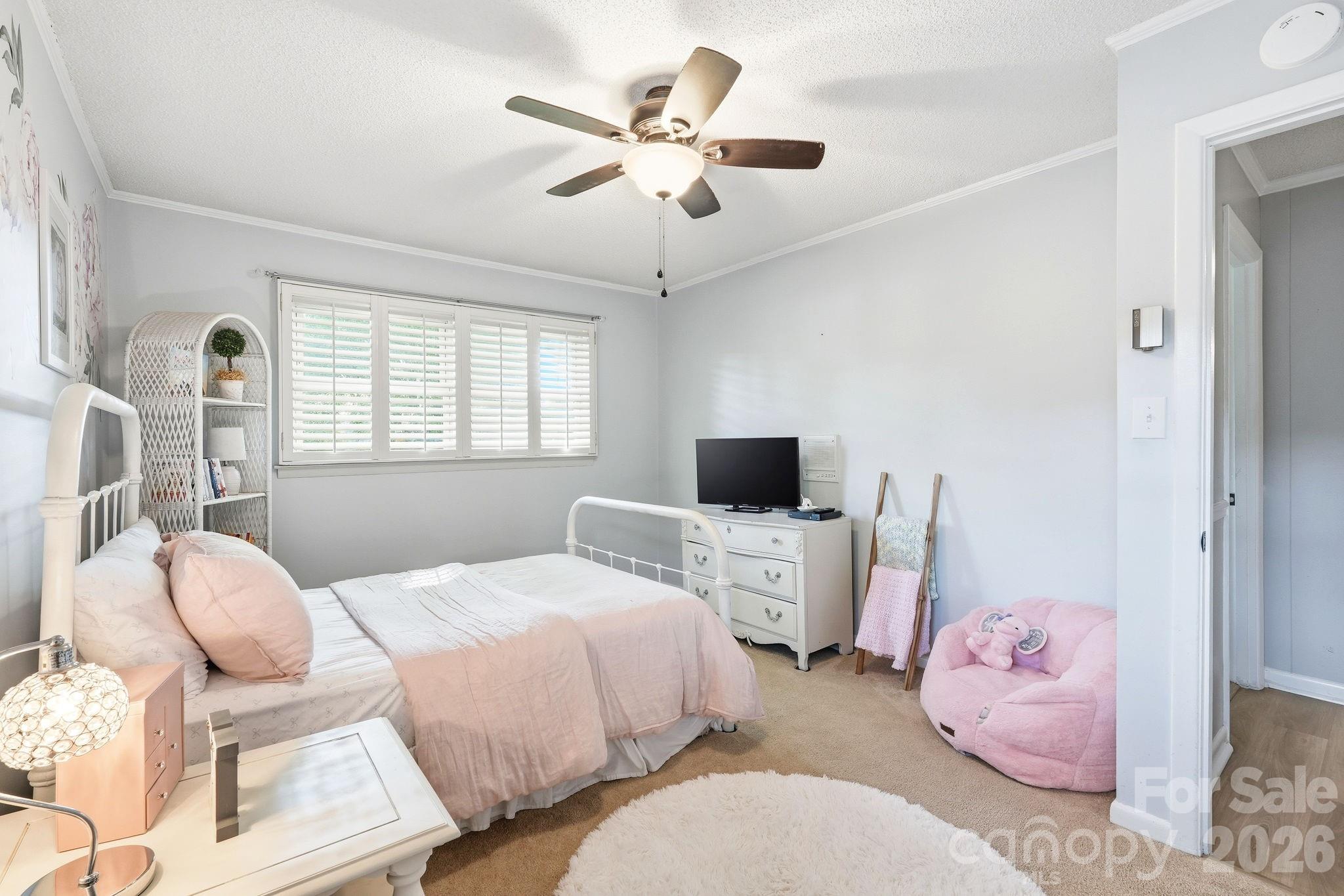 1556 Nottingham Drive — Newton