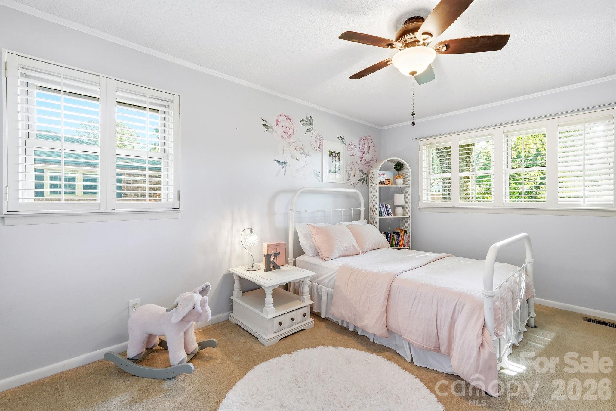 1556 Nottingham Drive — Newton