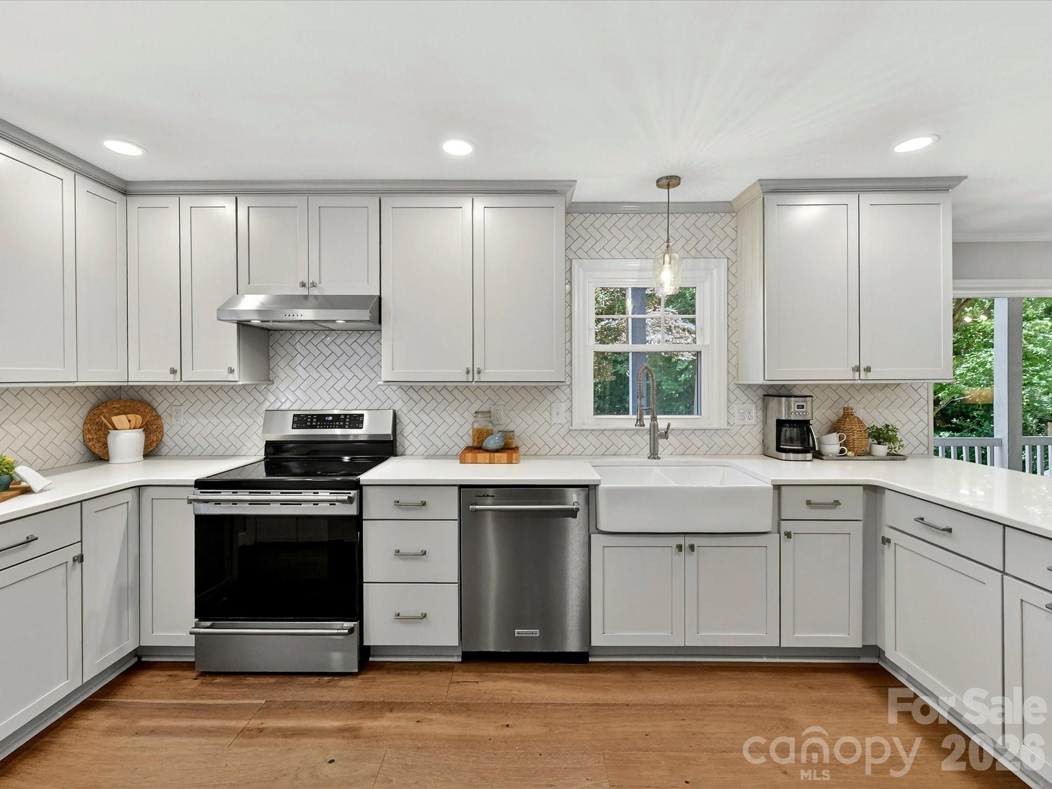 4308 Meadowridge Drive — Charlotte