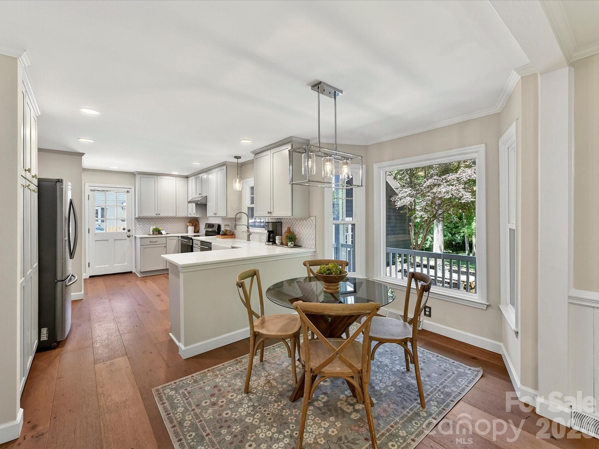 4308 Meadowridge Drive — Charlotte