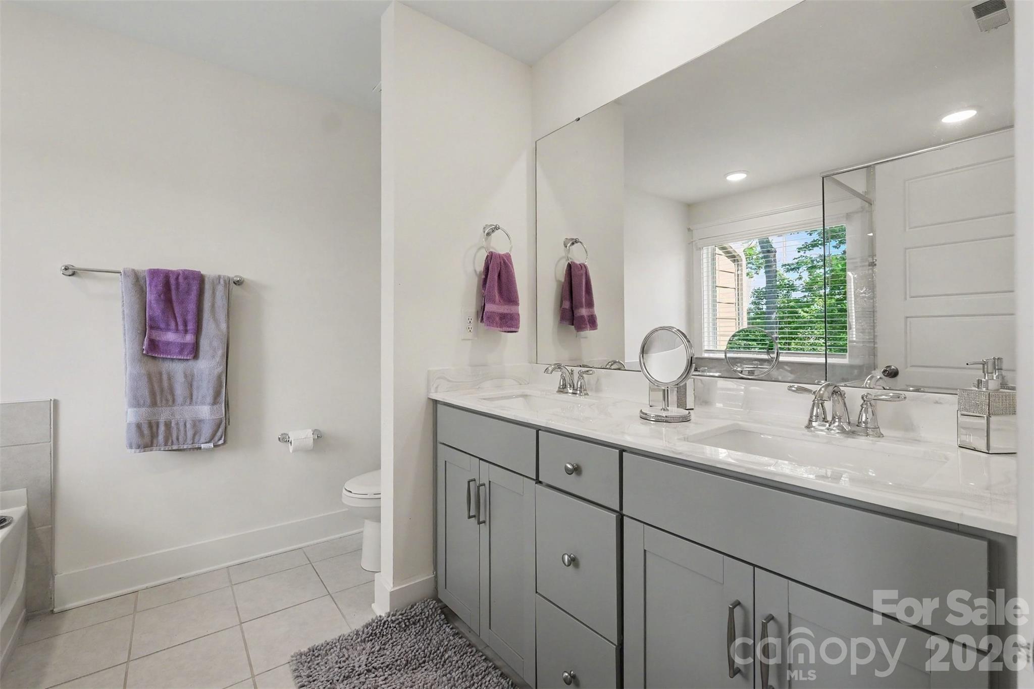 2202 Bexar Trail — Matthews