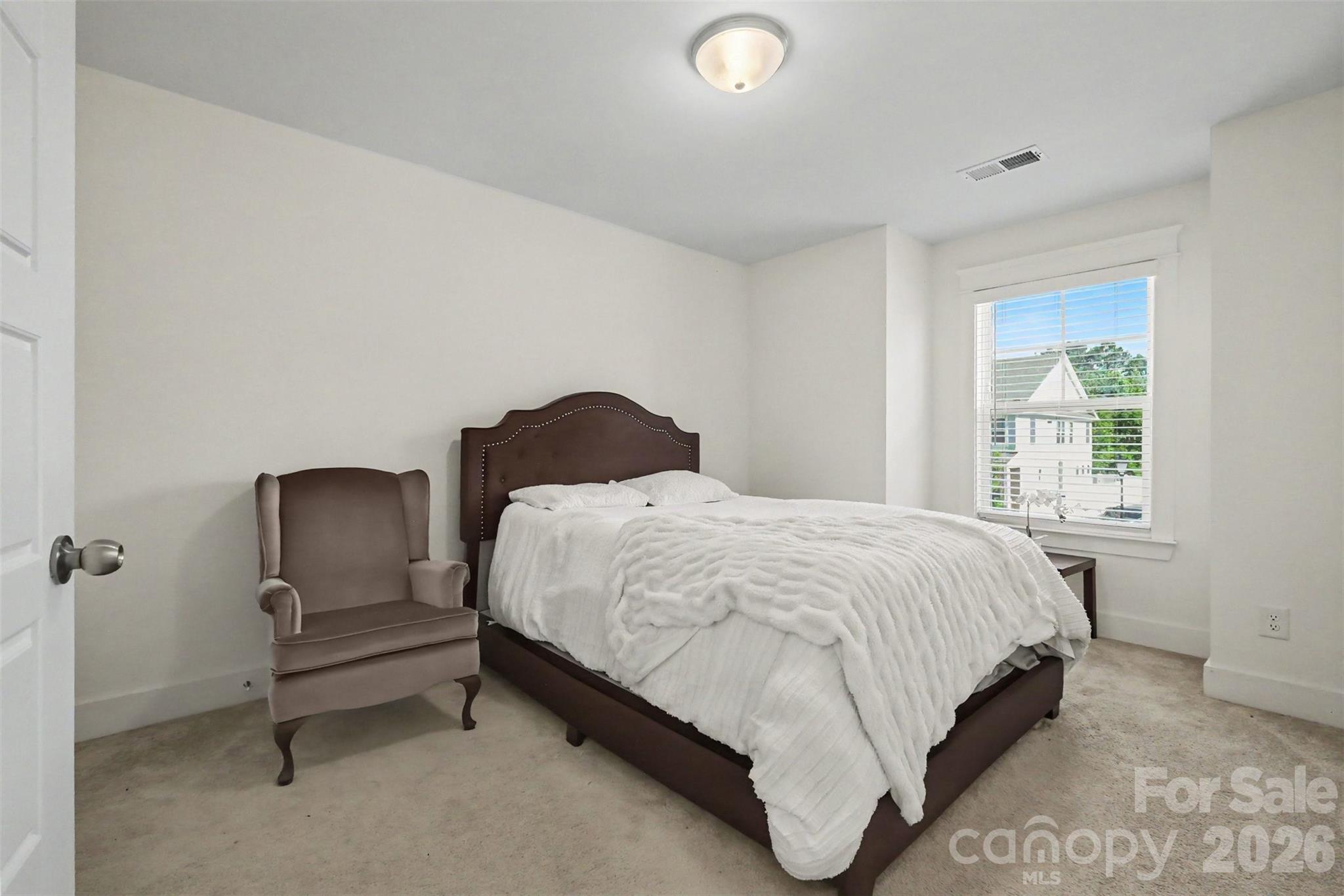 2202 Bexar Trail — Matthews