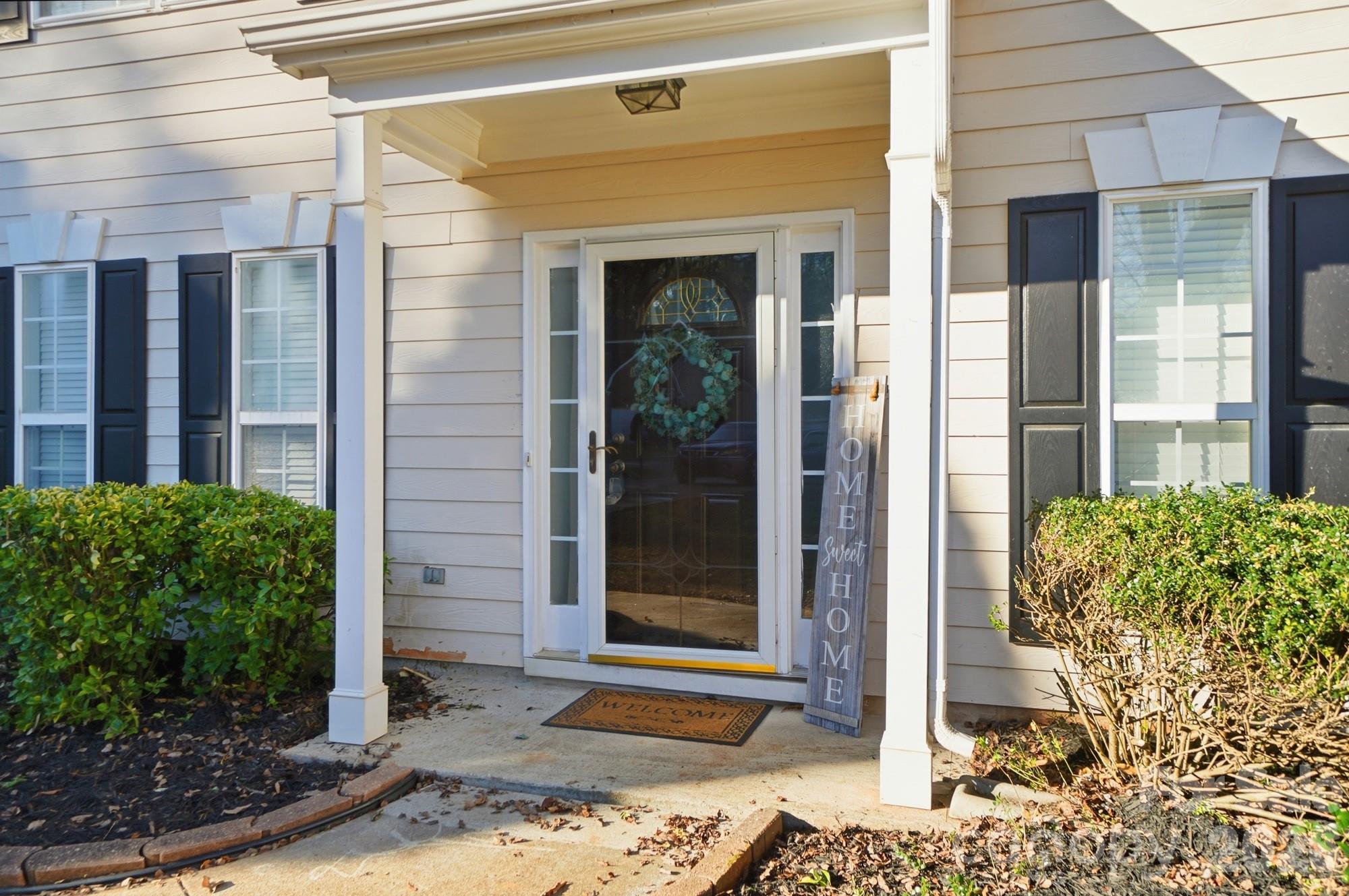 8805 Red Tail Court — Charlotte