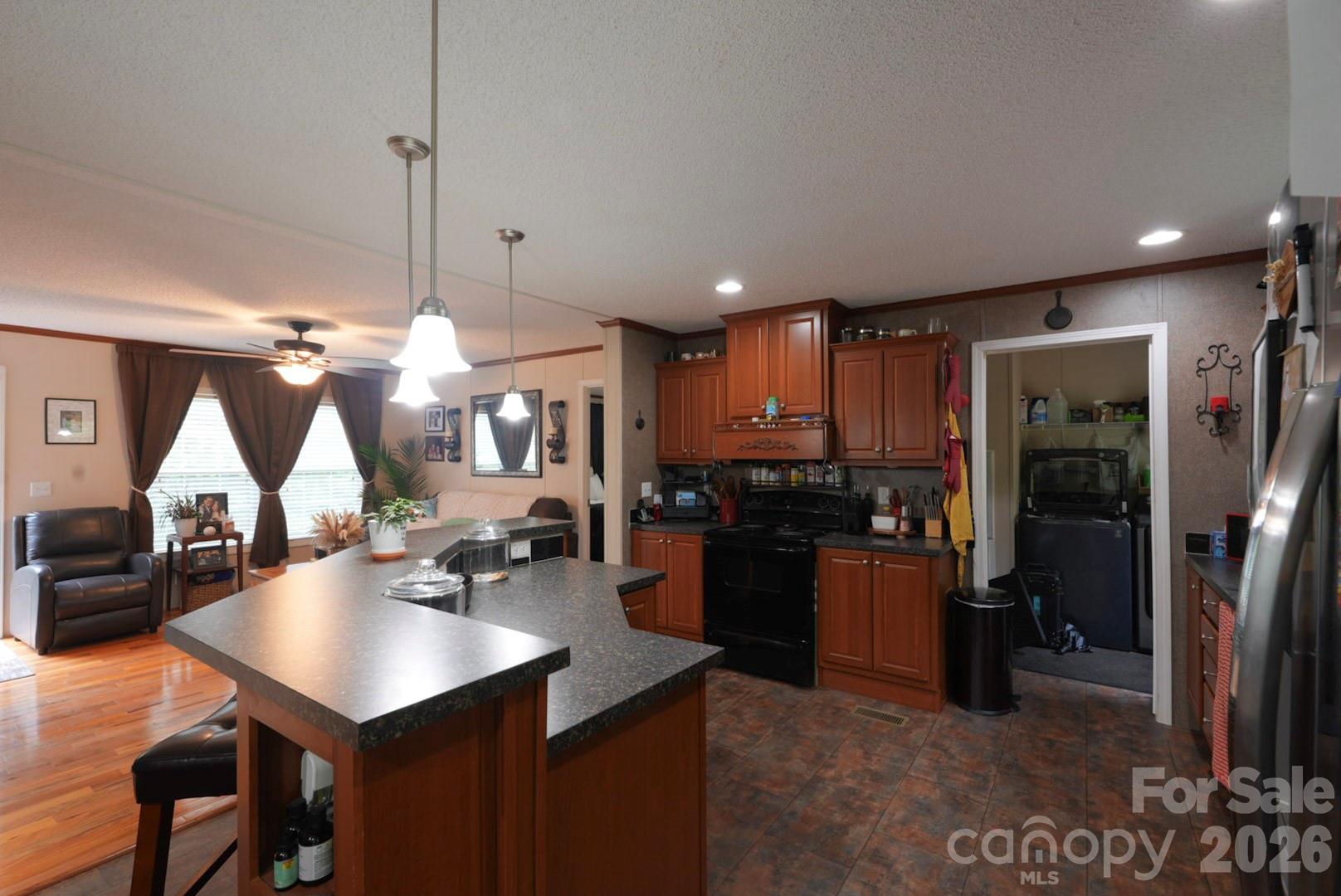 366 W Rocky Lane — Dobson