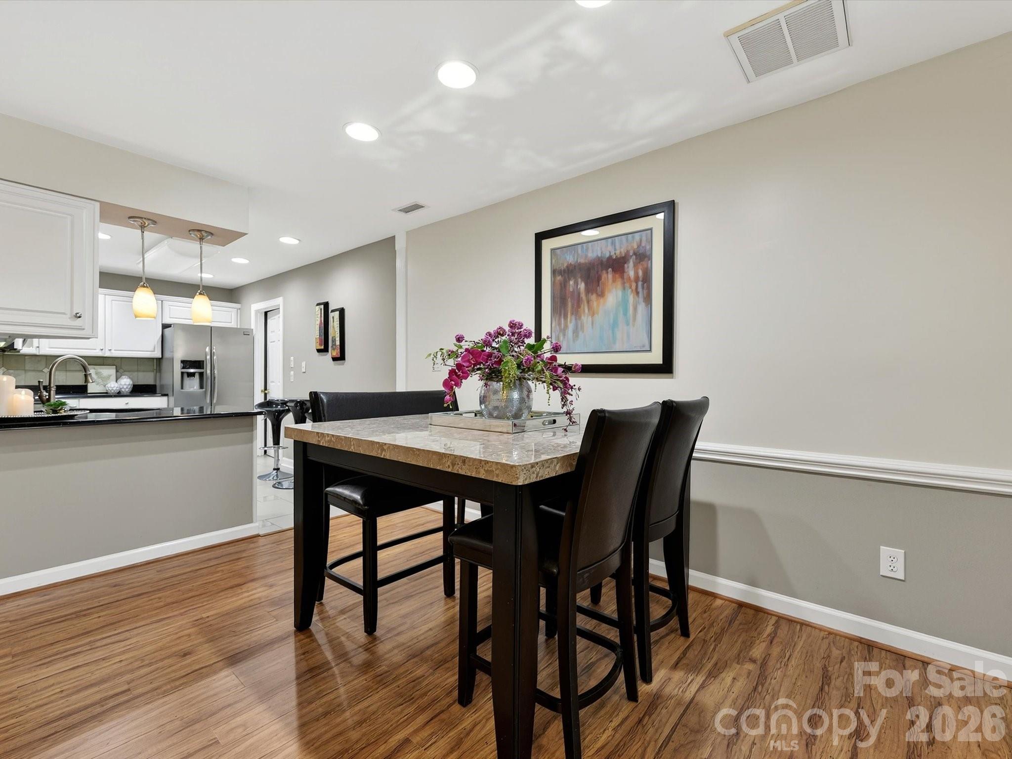 7444 Hurstbourne Green Drive — Charlotte
