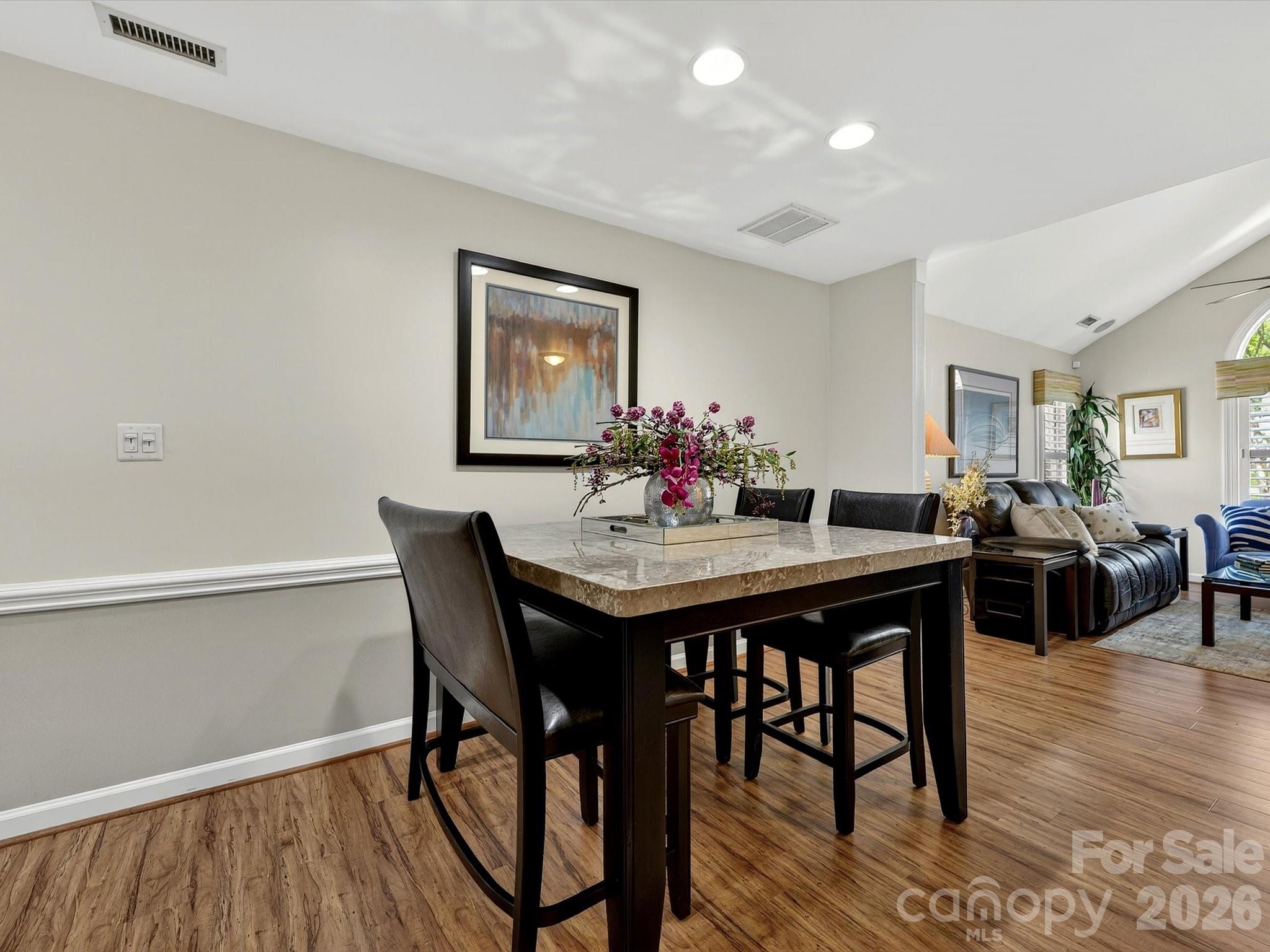 7444 Hurstbourne Green Drive — Charlotte