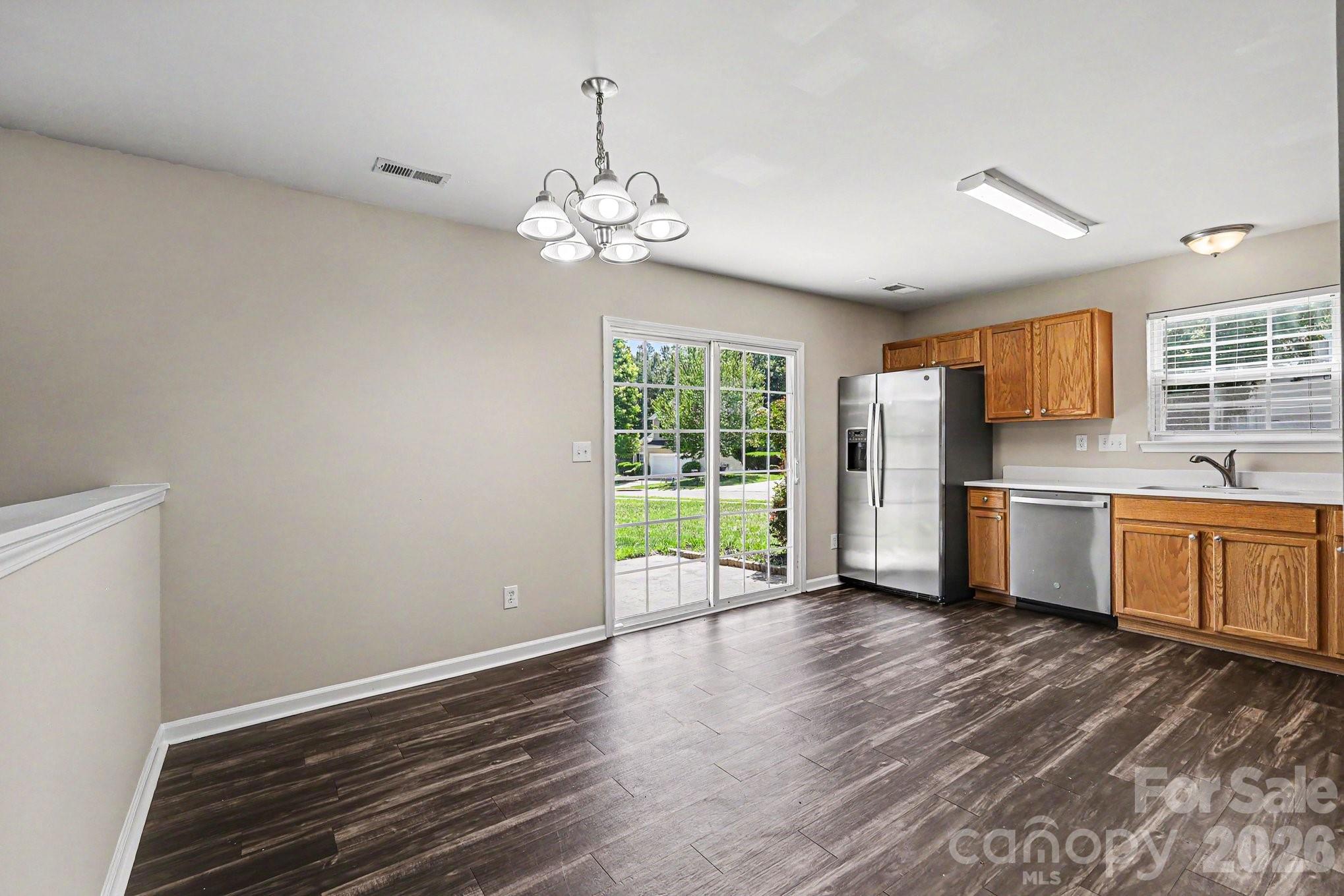 10419 Sparrow Springs Lane — Charlotte